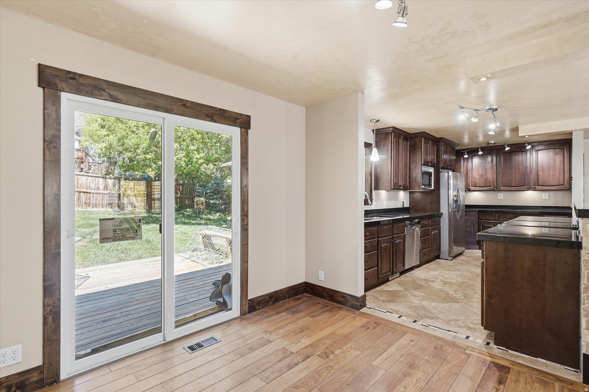 WOODS - Residential