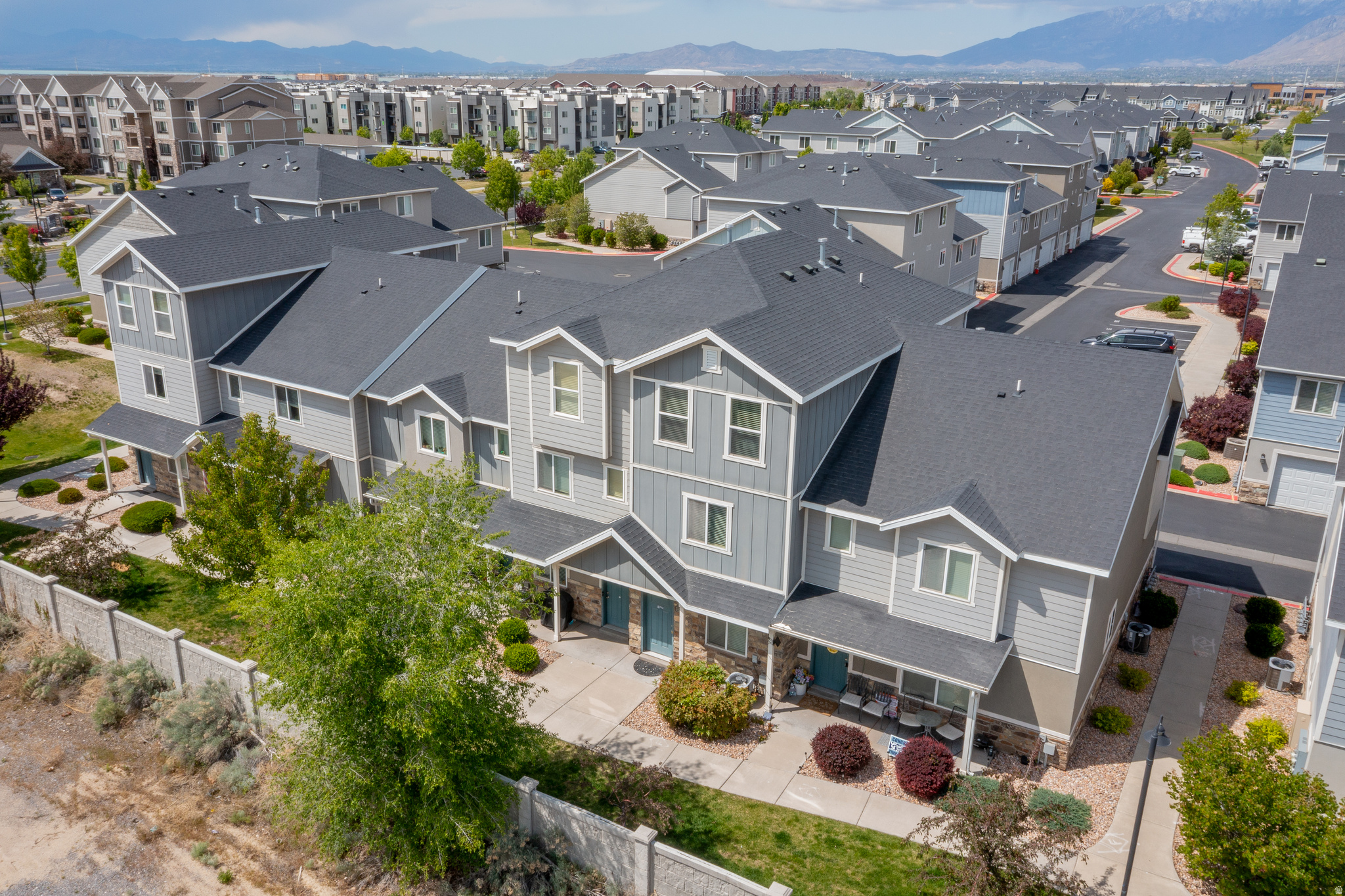 EDGEWATER EXTENSION AT GENEVA PHASE 12 - Residential
