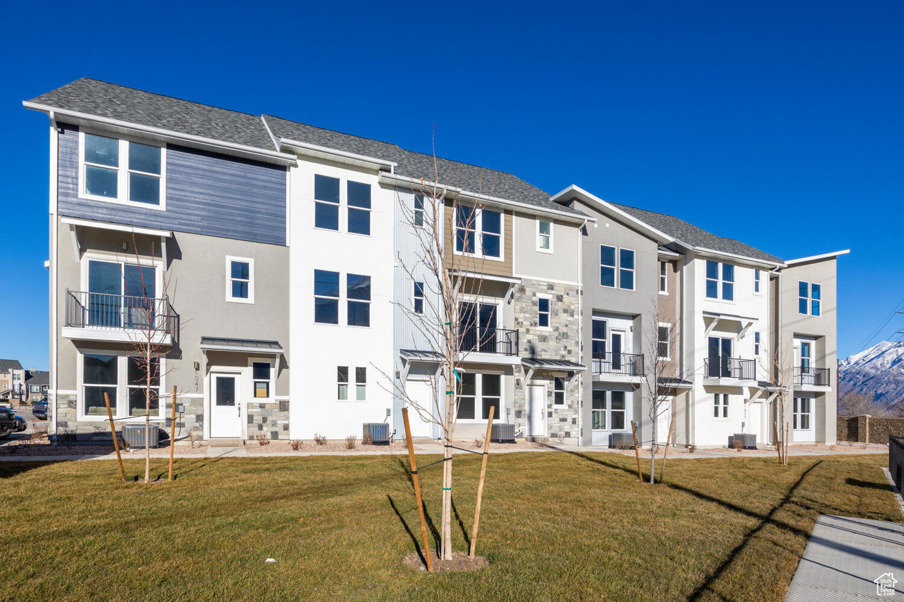 RIDGE - Residential