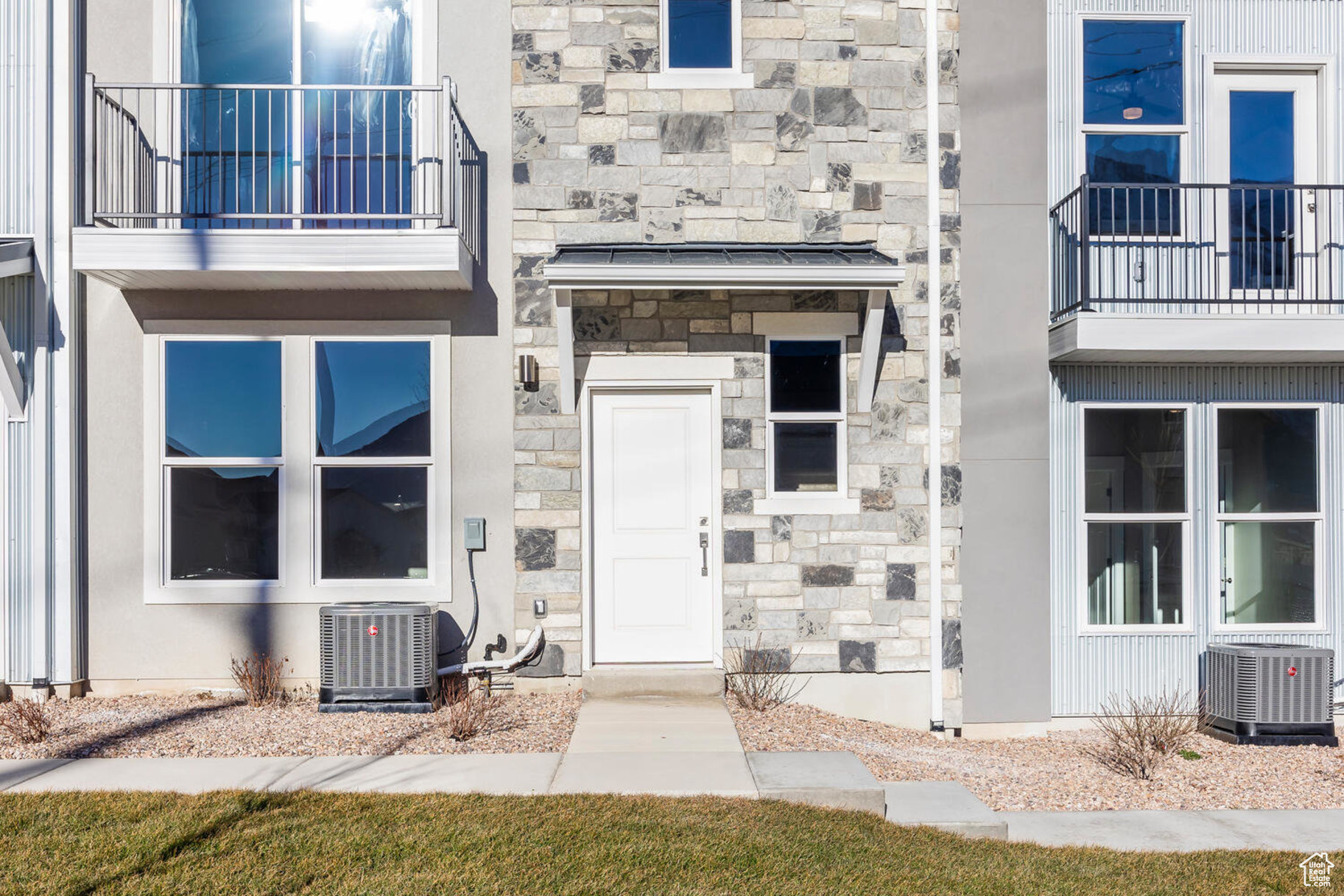 RIDGE - Residential