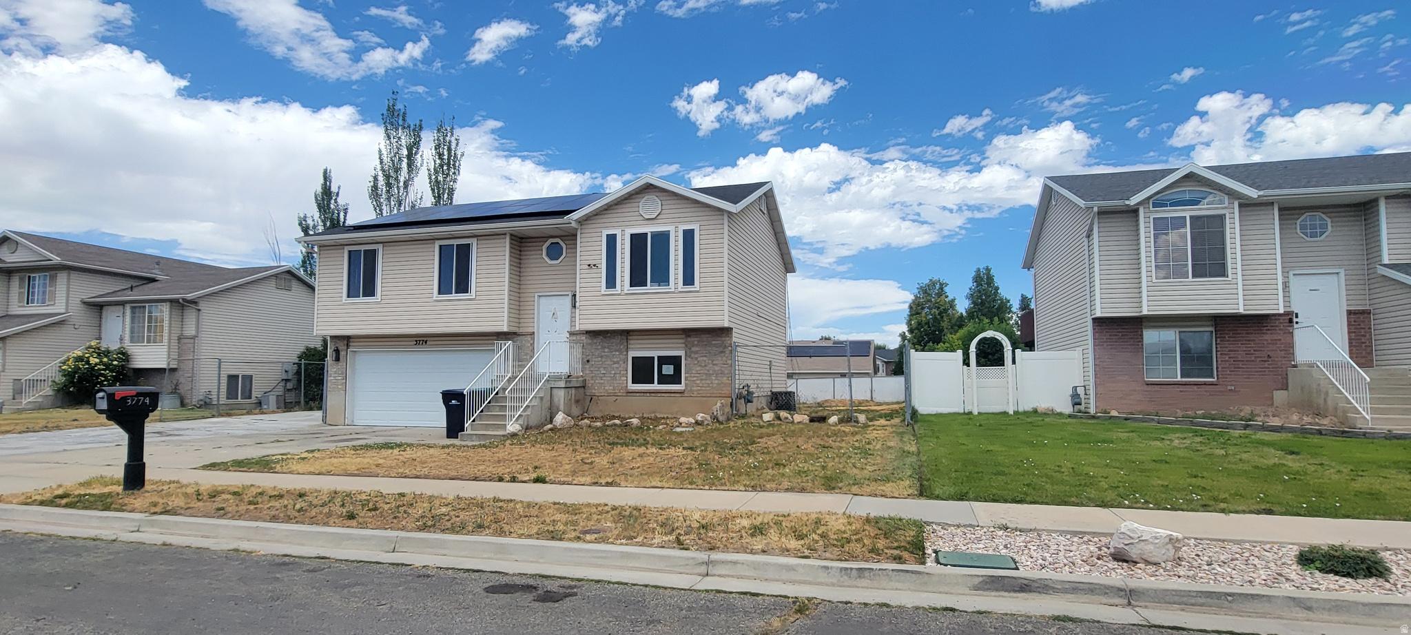 PRAIRIE CROSSING - Residential