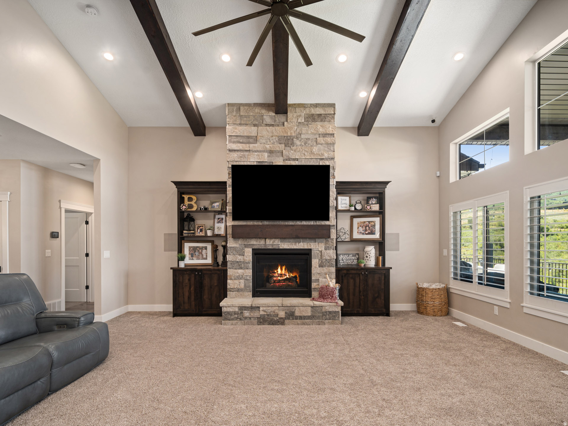 SUMMIT AT SKI LAKE - Residential