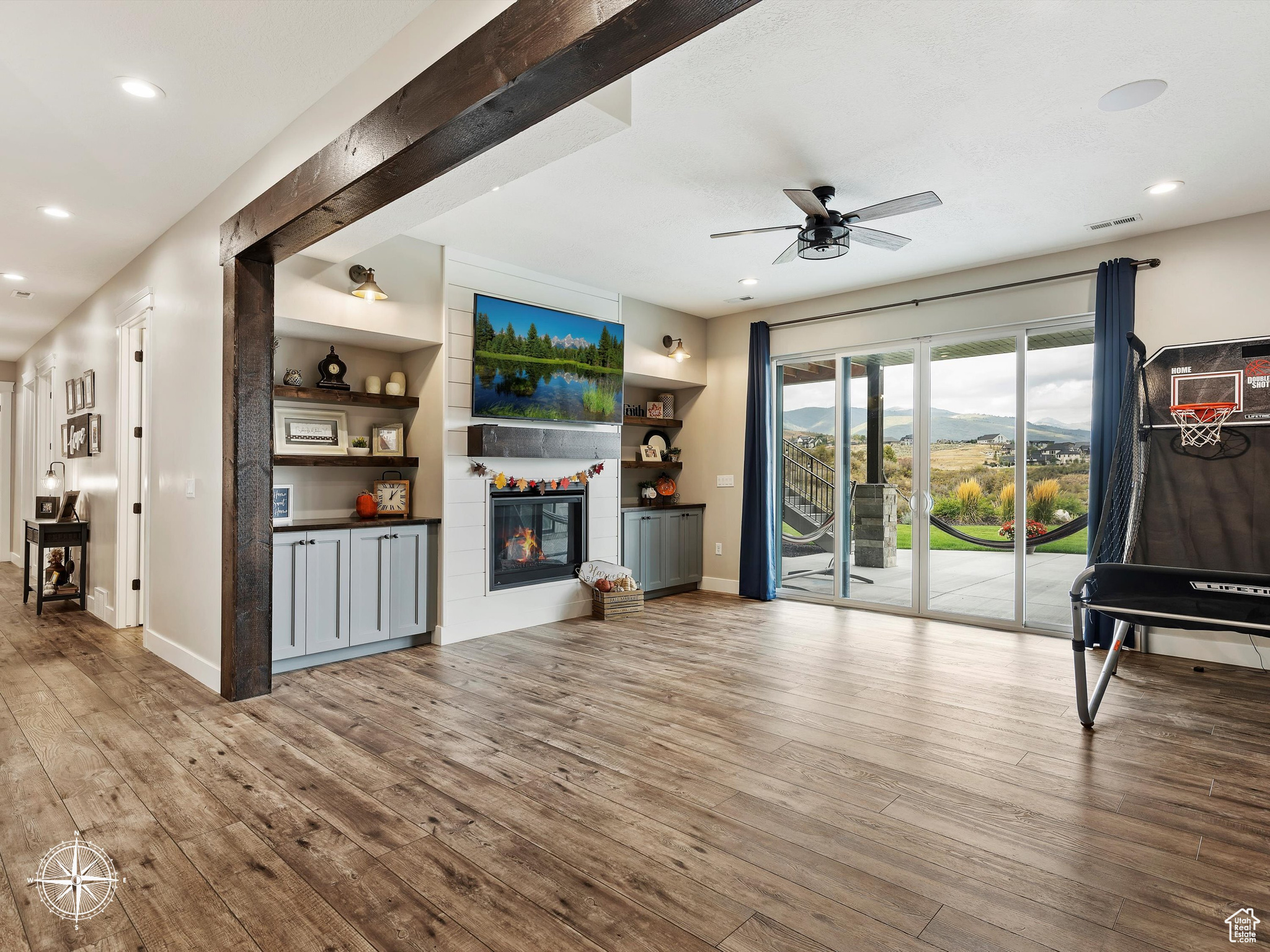 SUMMIT AT SKI LAKE - Residential