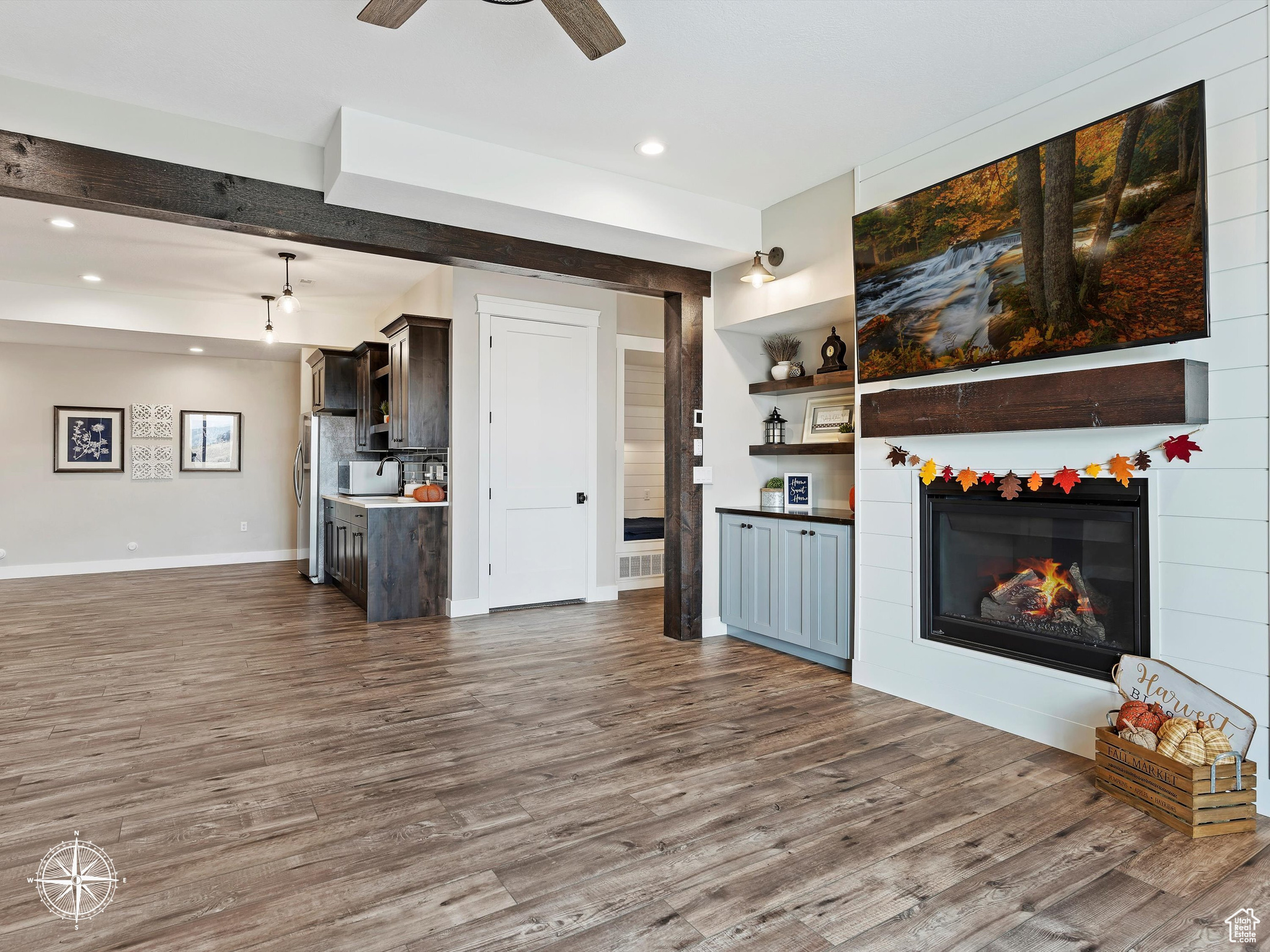 SUMMIT AT SKI LAKE - Residential