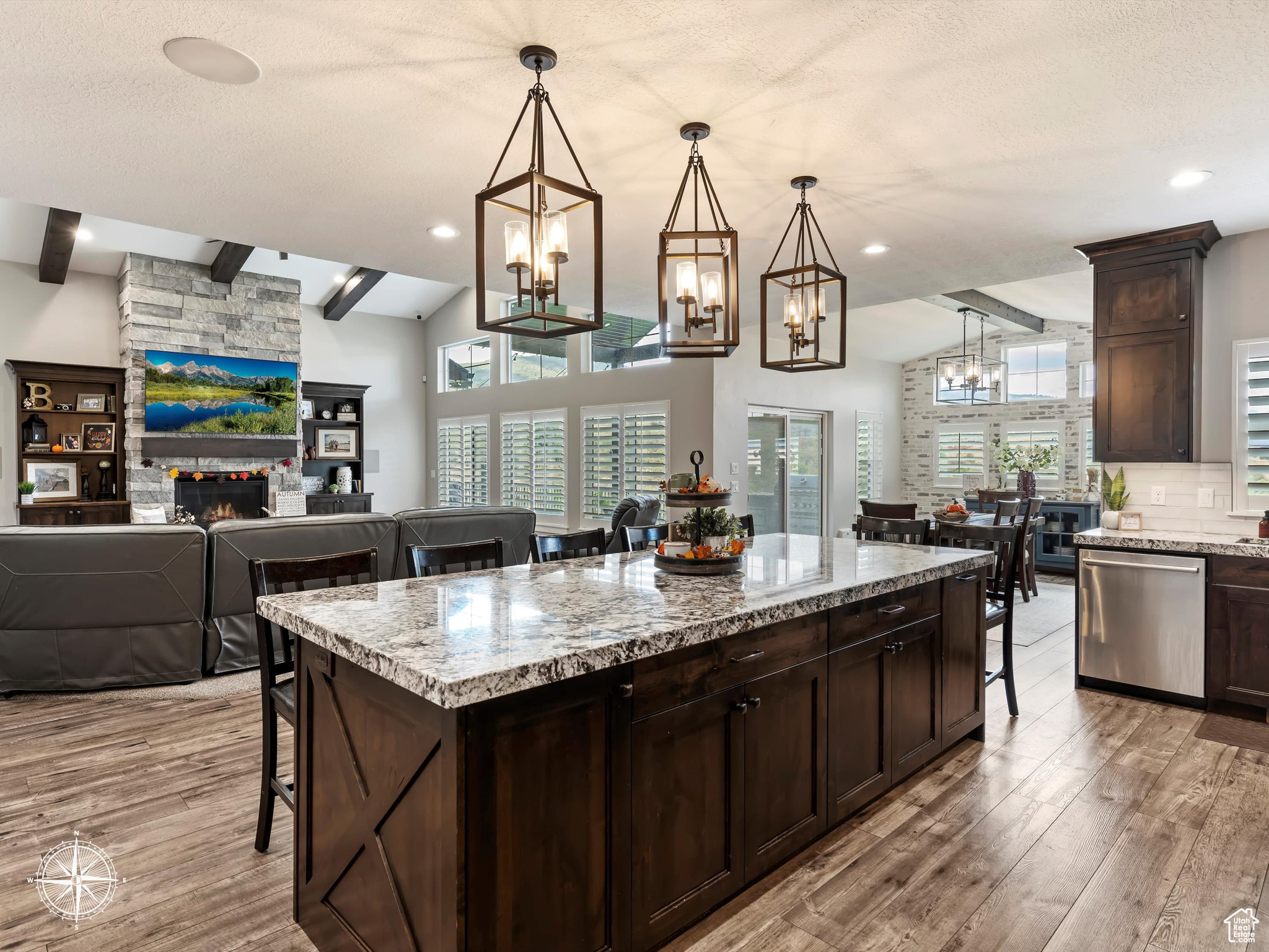 SUMMIT AT SKI LAKE - Residential