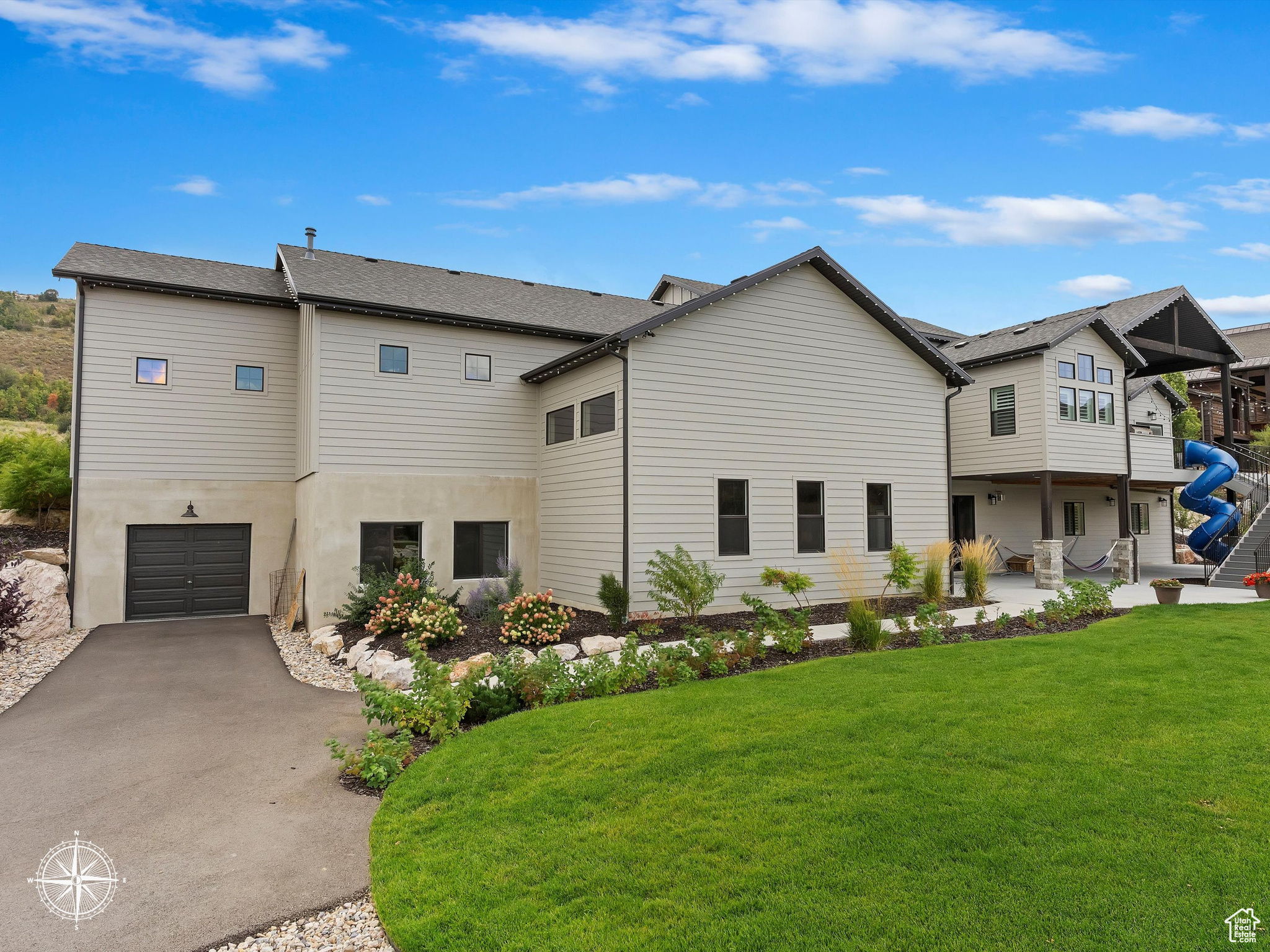 SUMMIT AT SKI LAKE - Residential