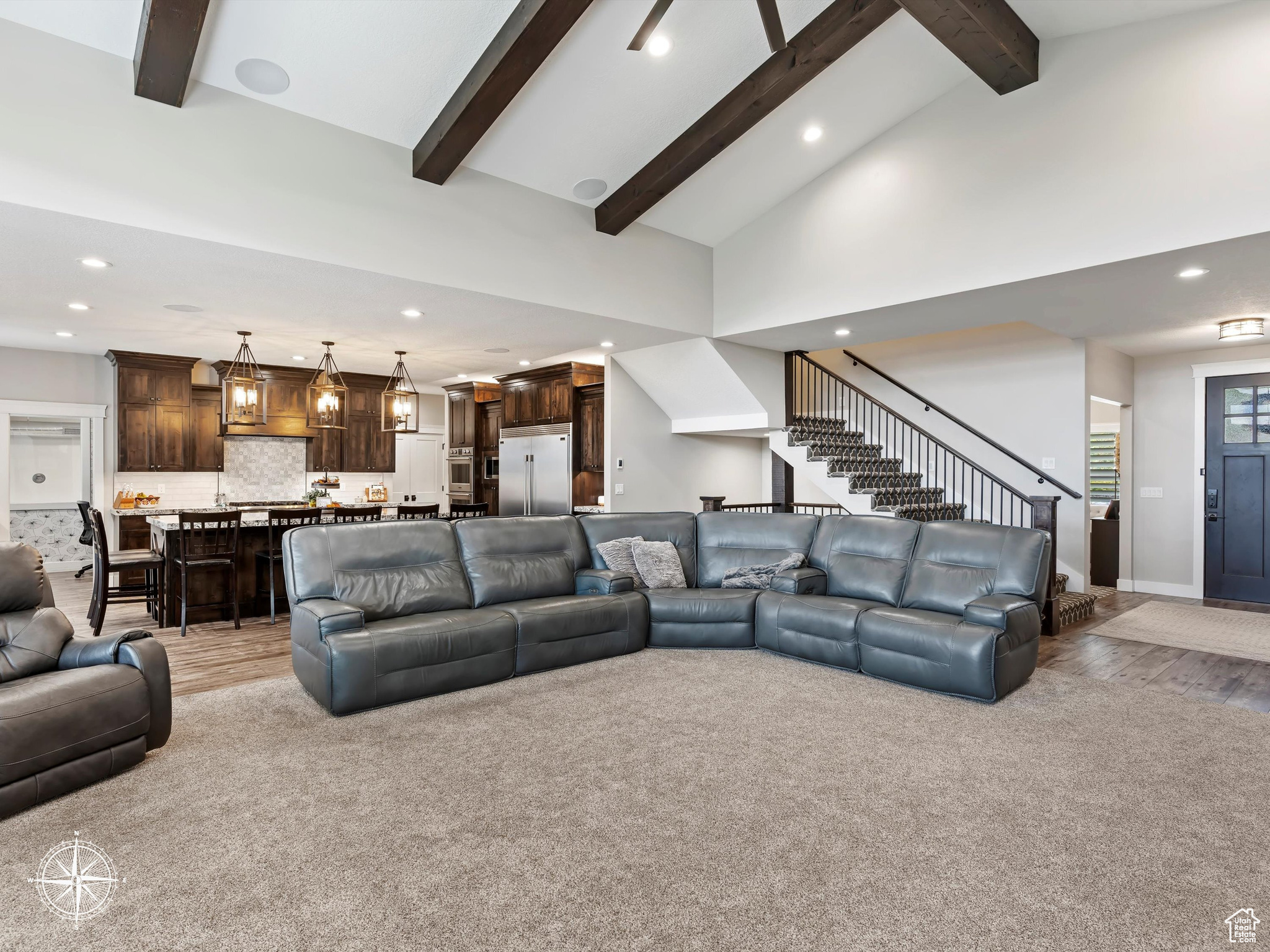 SUMMIT AT SKI LAKE - Residential
