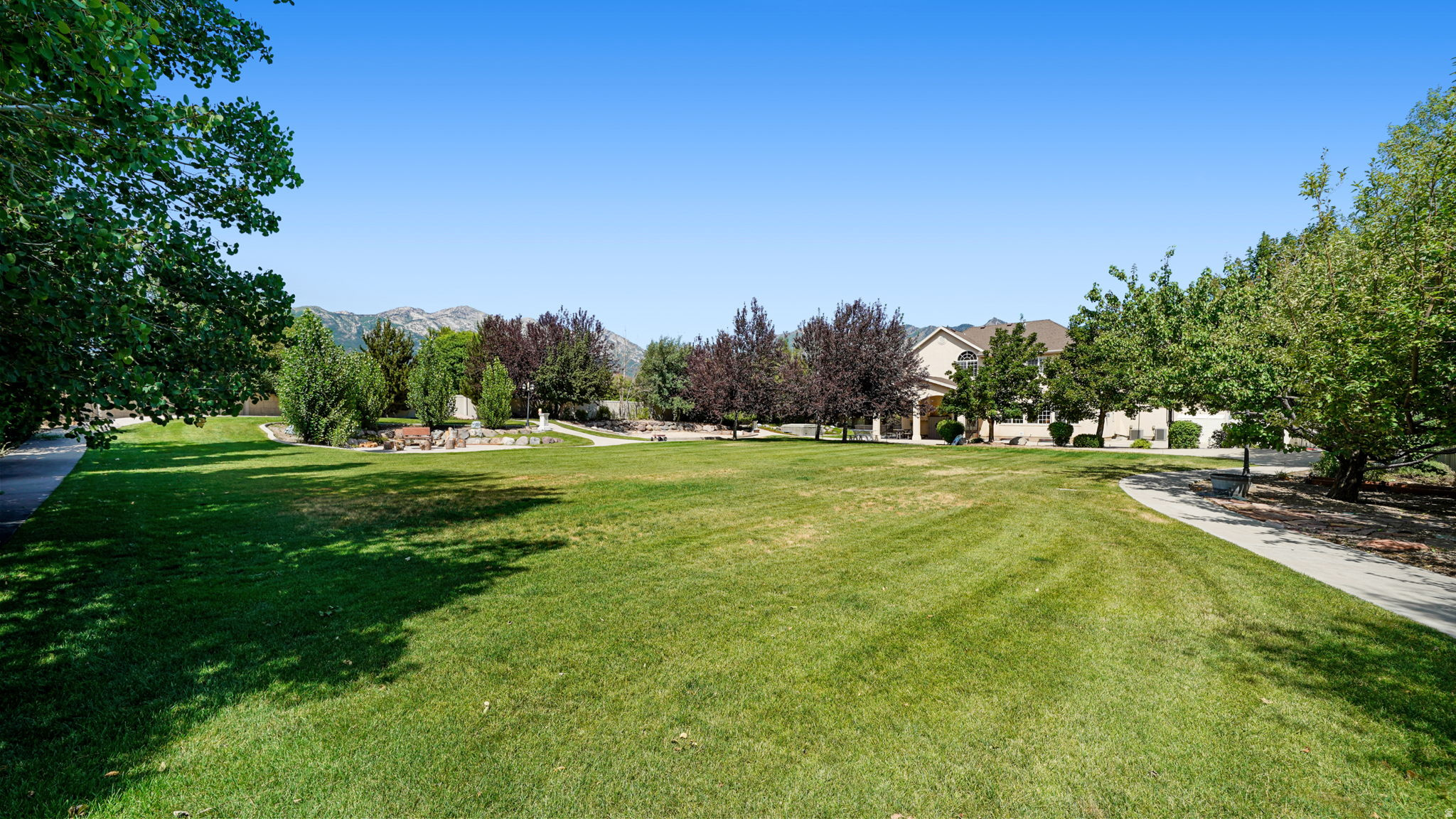 DRY CREEK - Residential