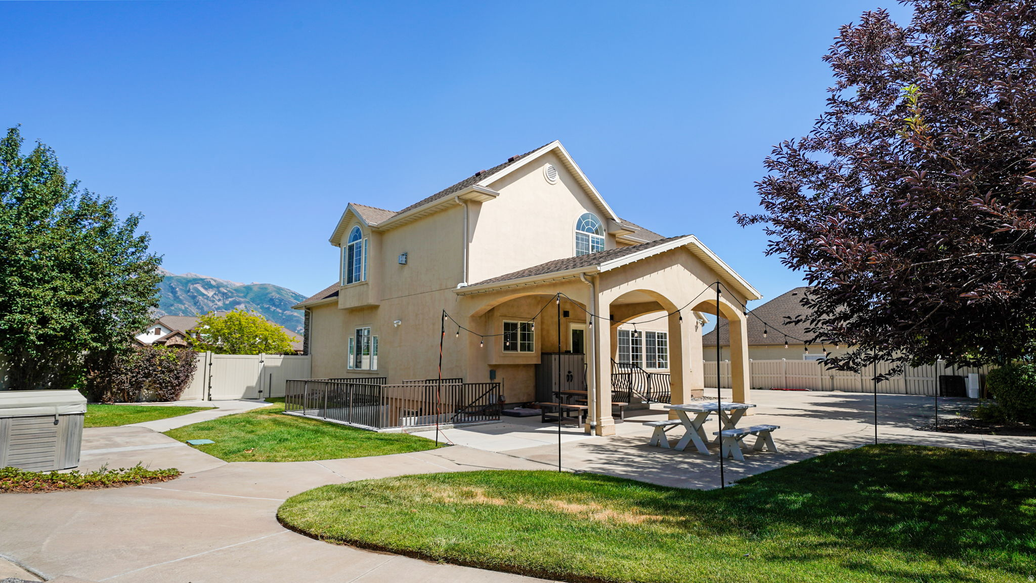 DRY CREEK - Residential