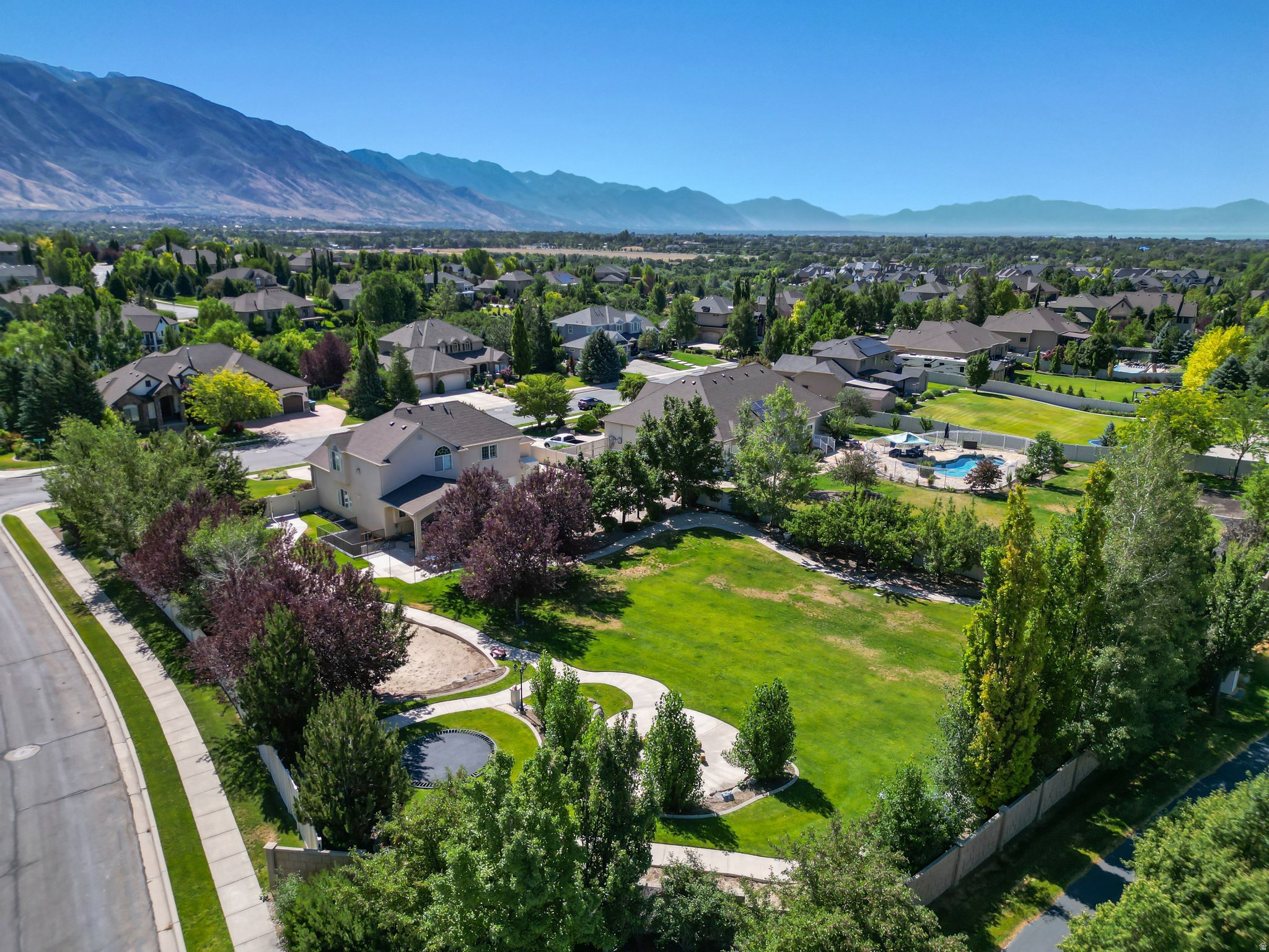 DRY CREEK - Residential