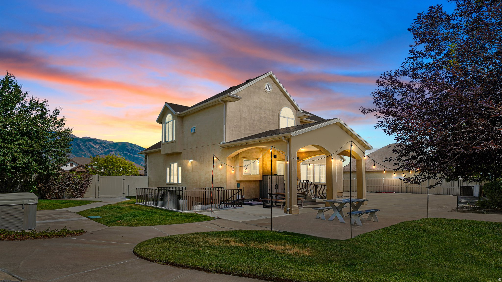 DRY CREEK - Residential