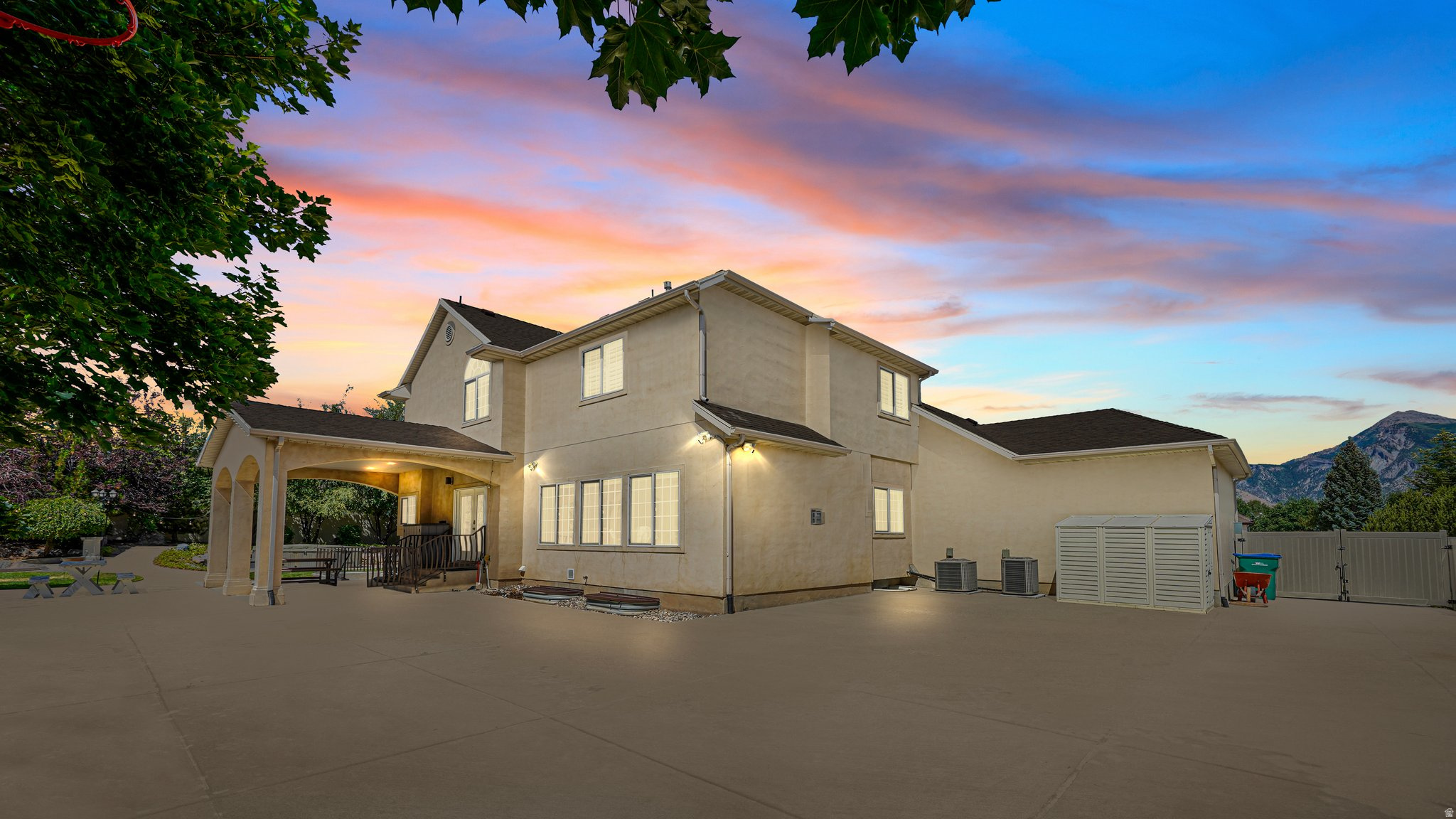 DRY CREEK - Residential
