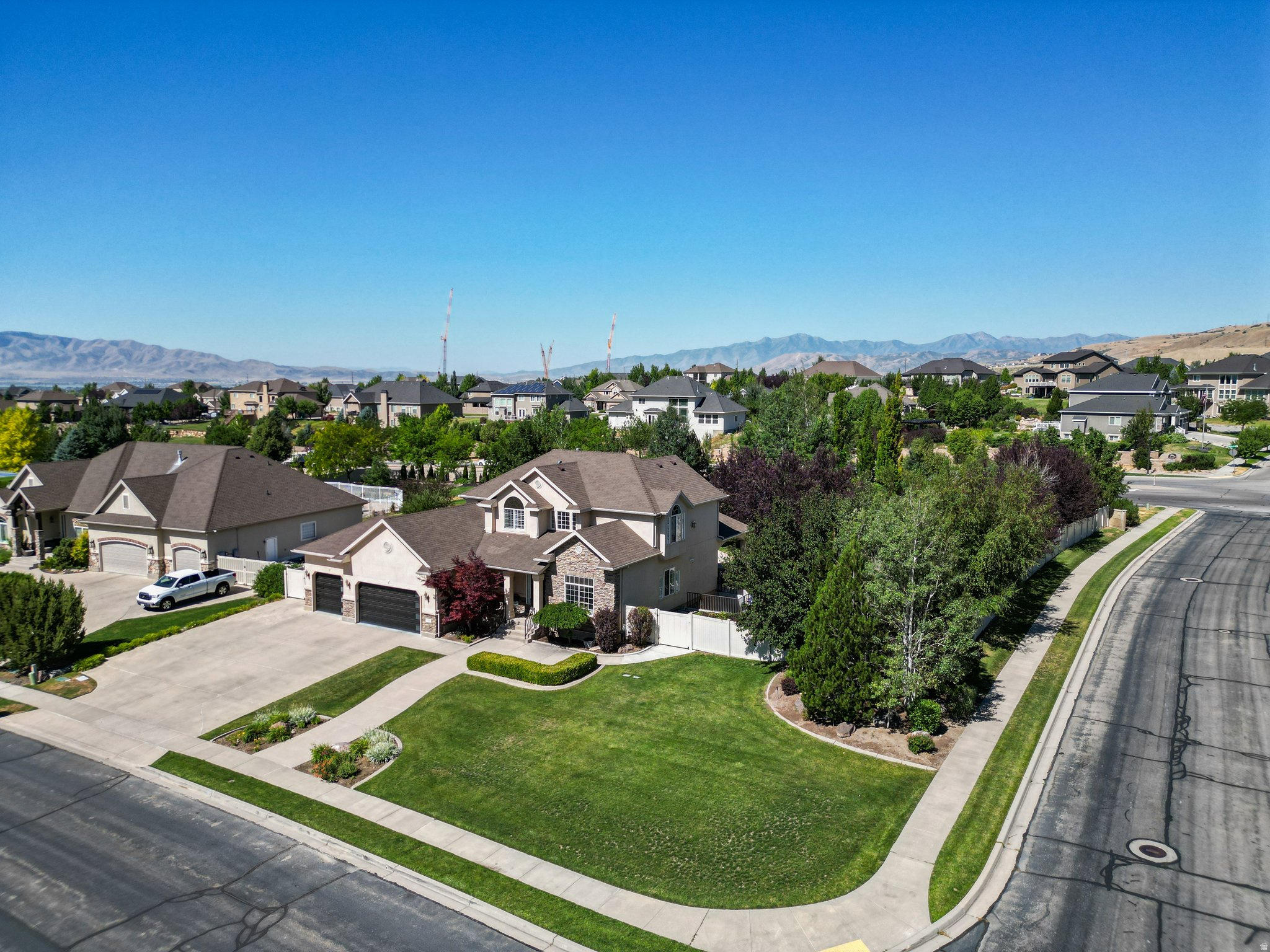 DRY CREEK - Residential