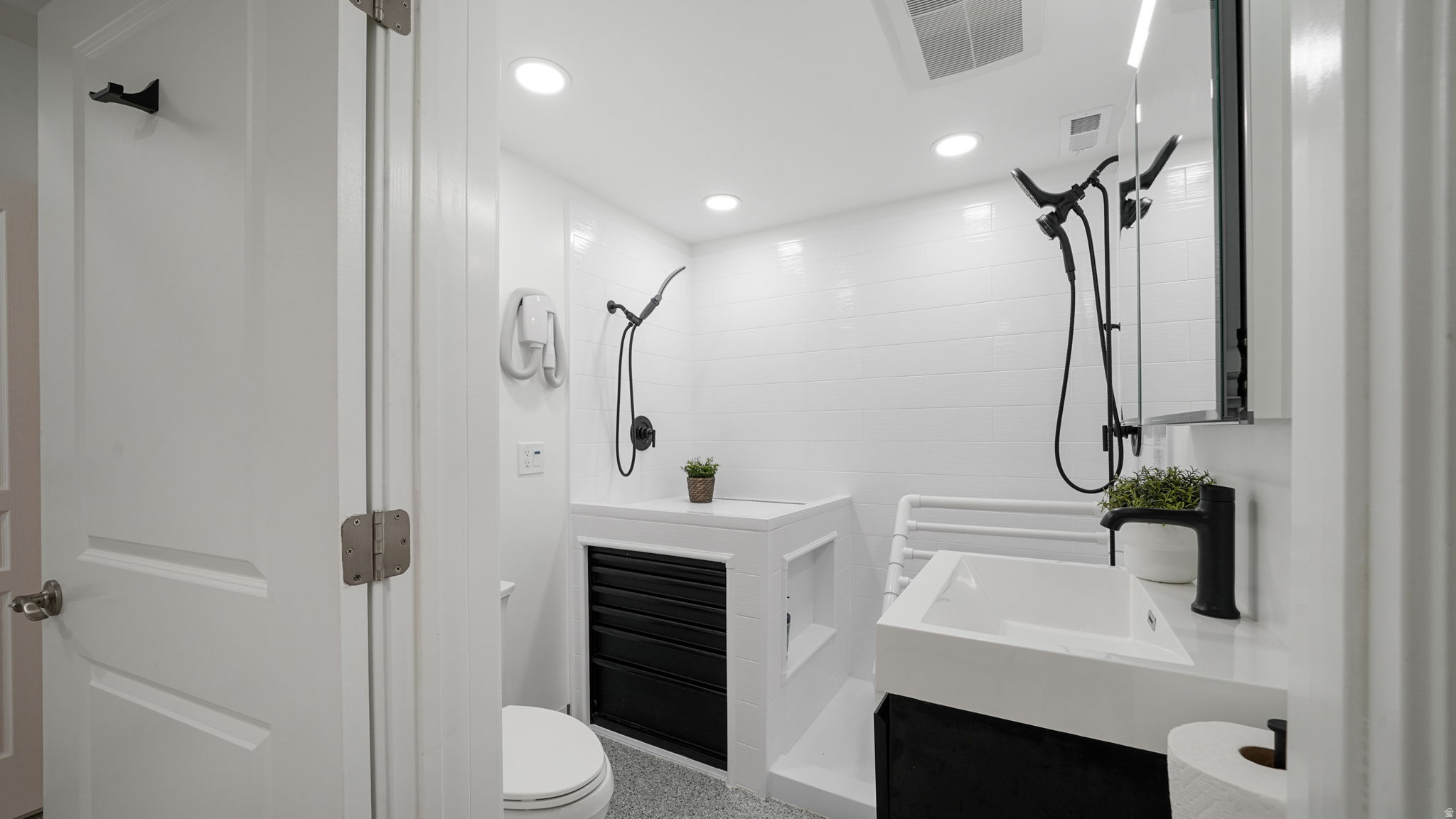 DRY CREEK - Residential