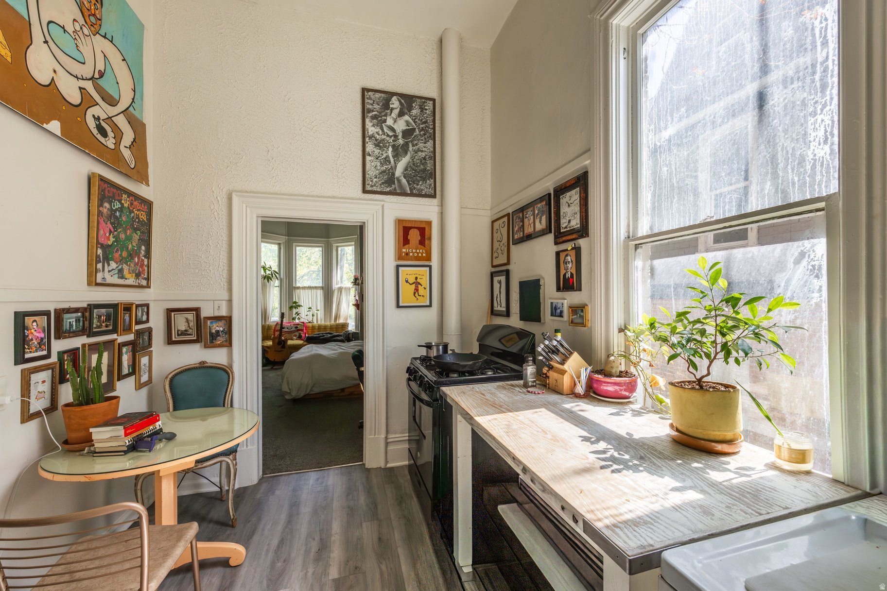 AVENUES - Residential
