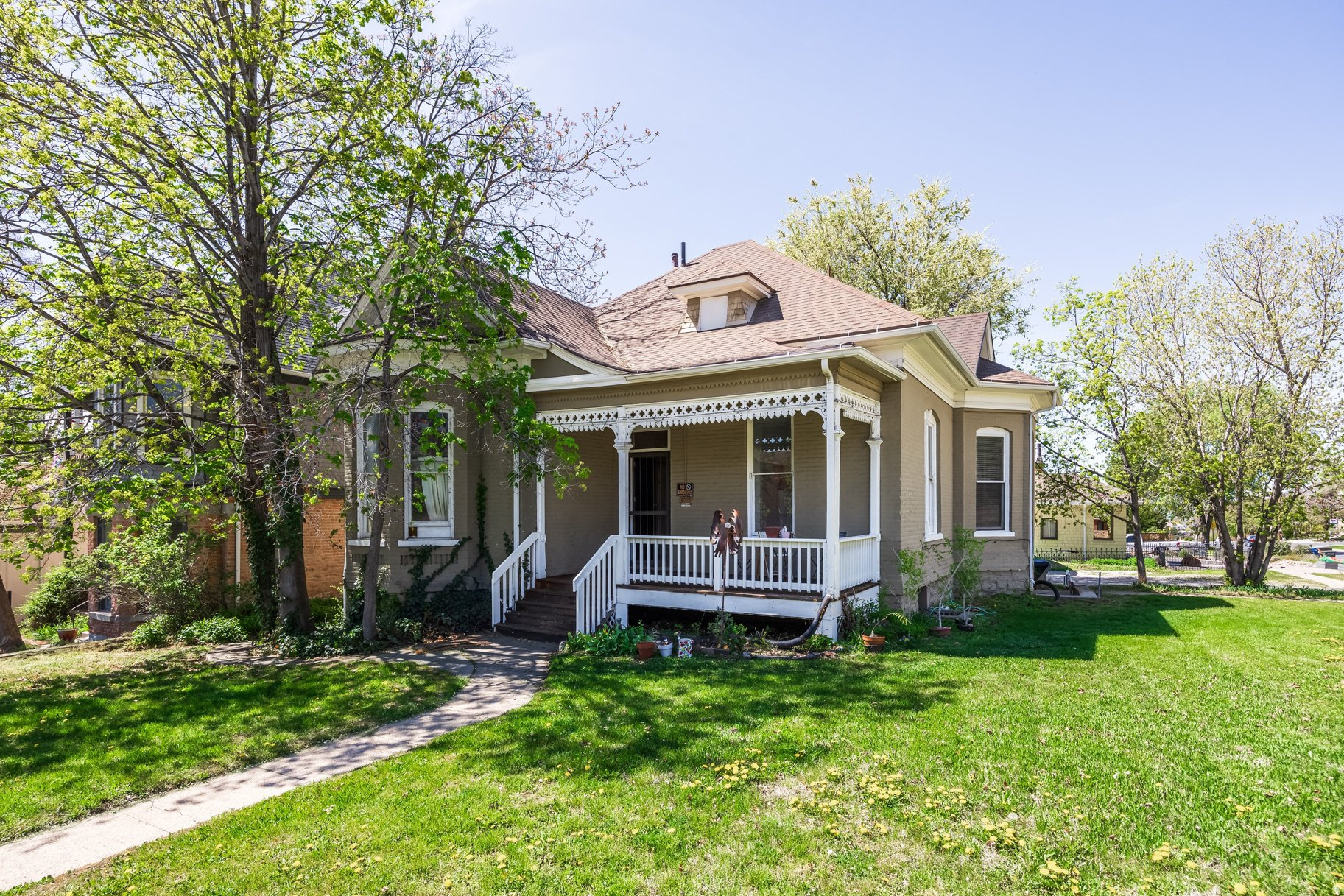 AVENUES - Residential