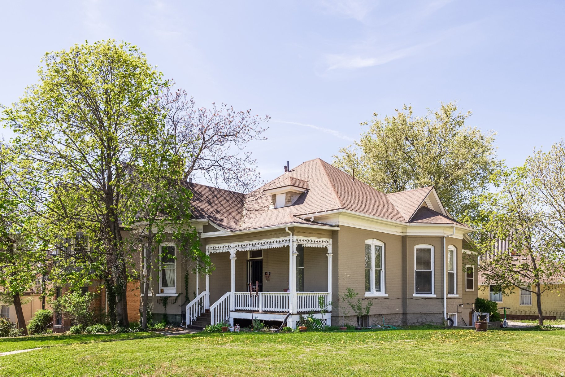 This sixplex multi-family property is located in Salt Lake's highly desirable Avenues neighborhood, positioned on a prominent corner lot with convenient access to downtown, the University of Utah, area parks, dining, and the region's extensive trail systems. The property is currently configured as six different conforming units within a single structure, consisting primarily of studio and one-bedroom layouts. The asset offers immediate income with continued demand driven by its exceptional location. The structure itself is in original condition and will require significant updating, presenting a clear opportunity for a future owner to renovate, reposition, or evaluate alternative long-term strategies for the site. Buyers are encouraged to conduct their own due diligence regarding potential improvements, redevelopment considerations, and any requirements associated with the property's historic designation. Additional features include open off-street parking at the rear of the property, ample surrounding street parking, mature landscaping, and shared laundry and storage areas. This is a rare opportunity to acquire a well-located parcel in one of the City's most consistently sought-after neighborhoods, offering both in-place income and the potential to reimagine the property over time.