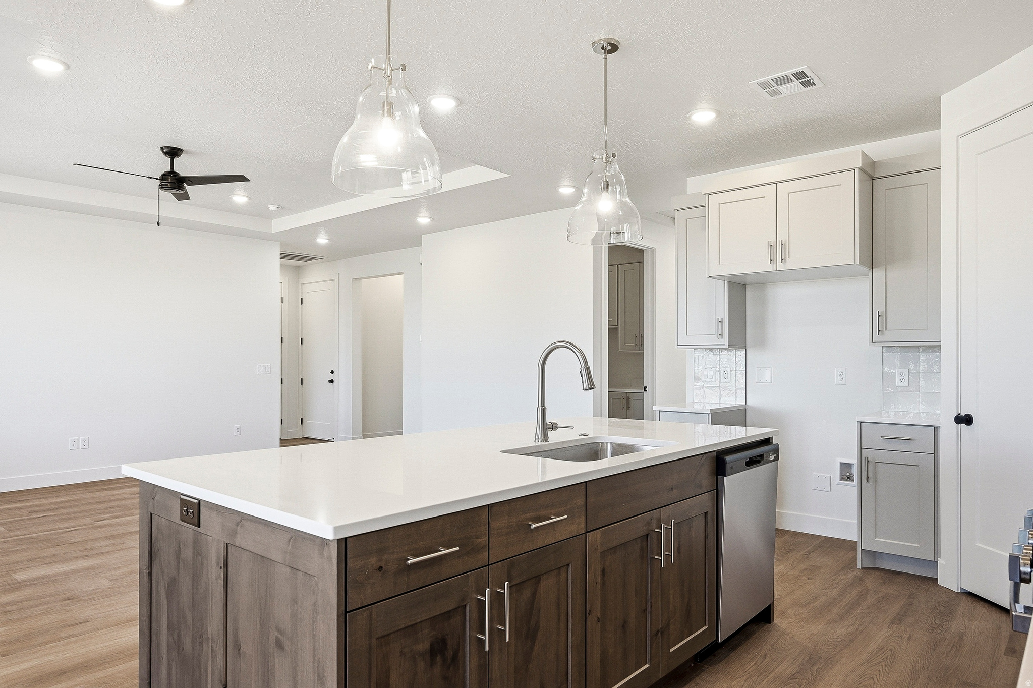 PINE VIEW ESTATES - Residential
