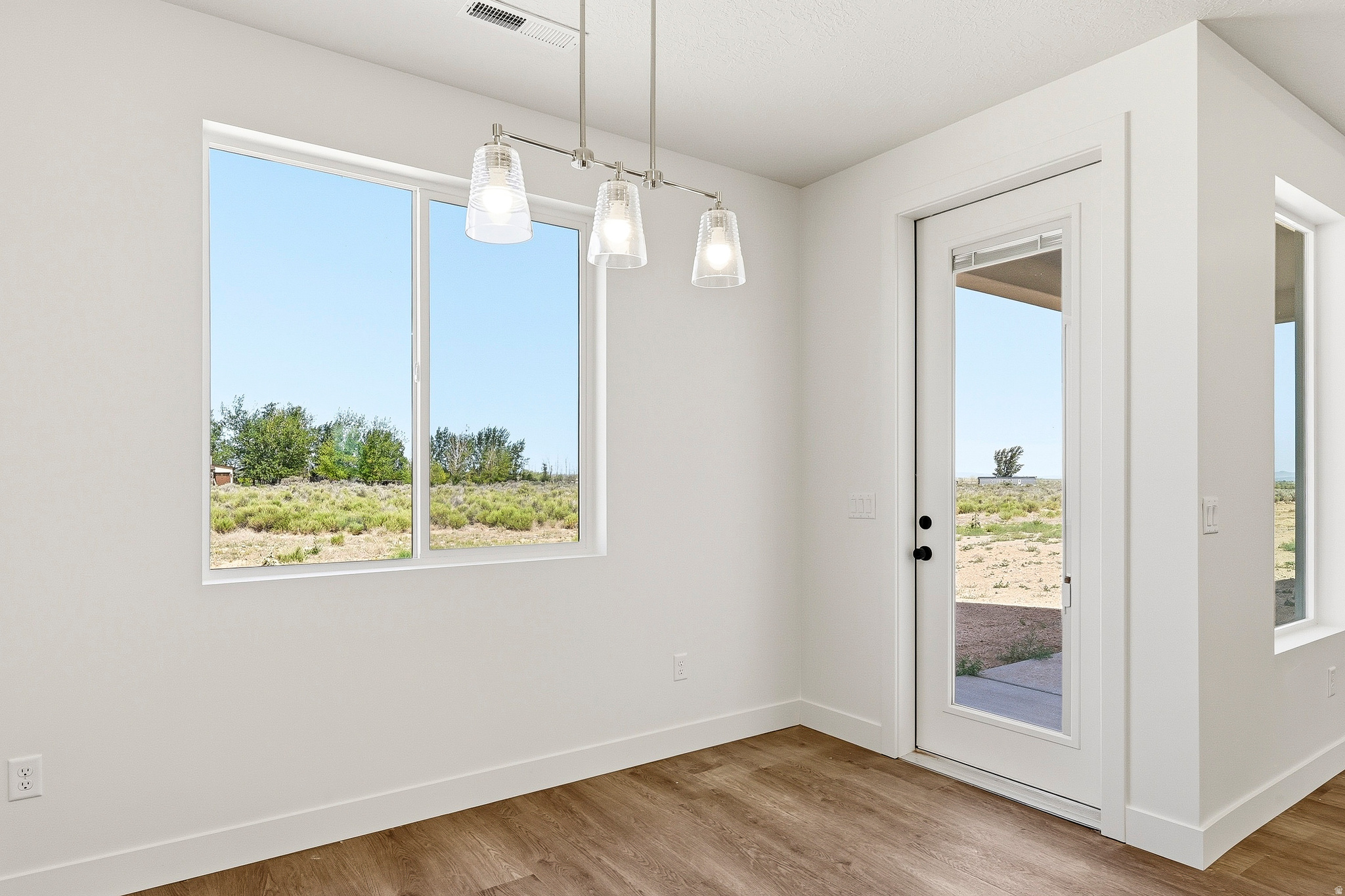 PINE VIEW ESTATES - Residential