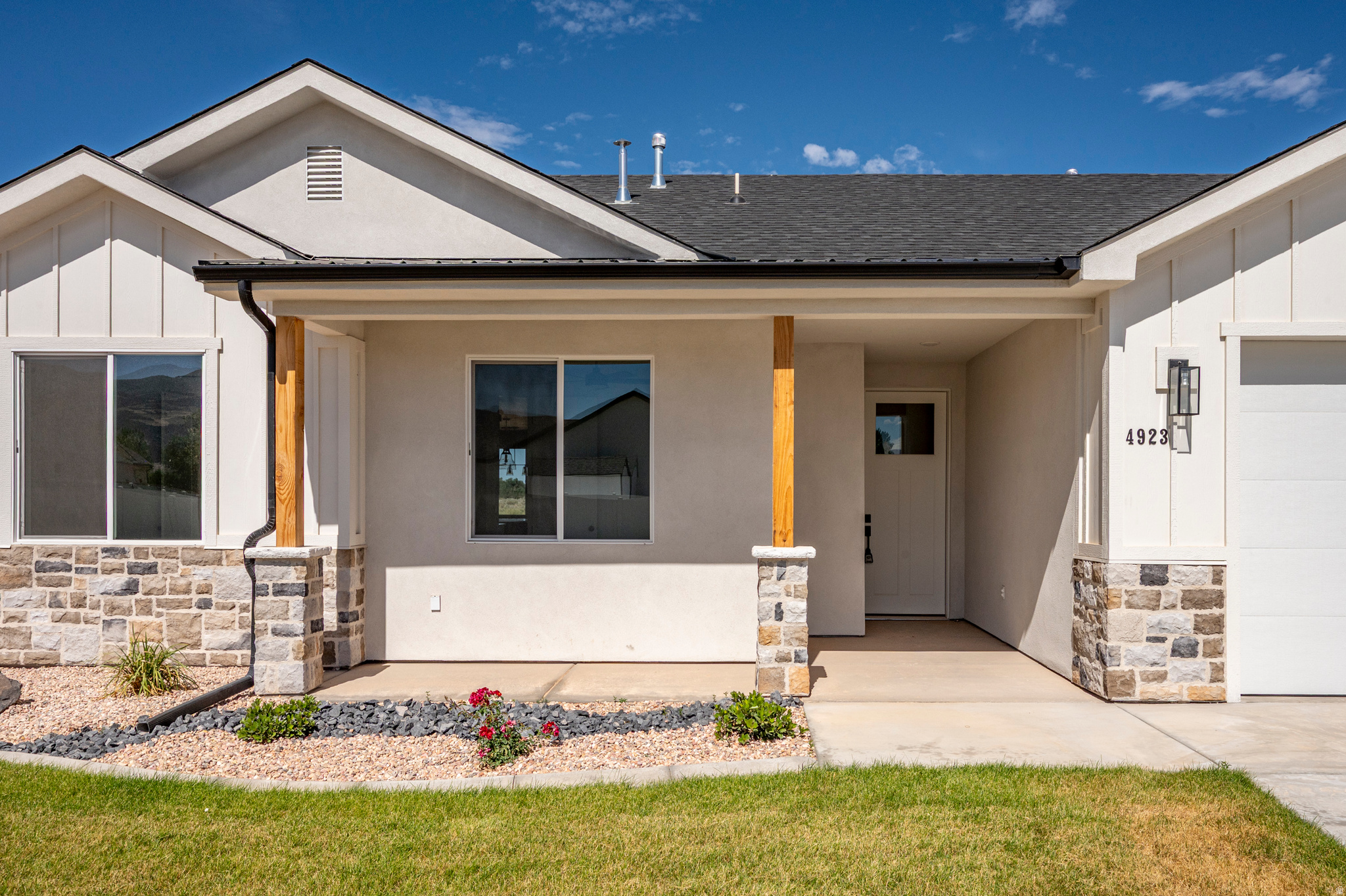 PINE VIEW ESTATES - Residential