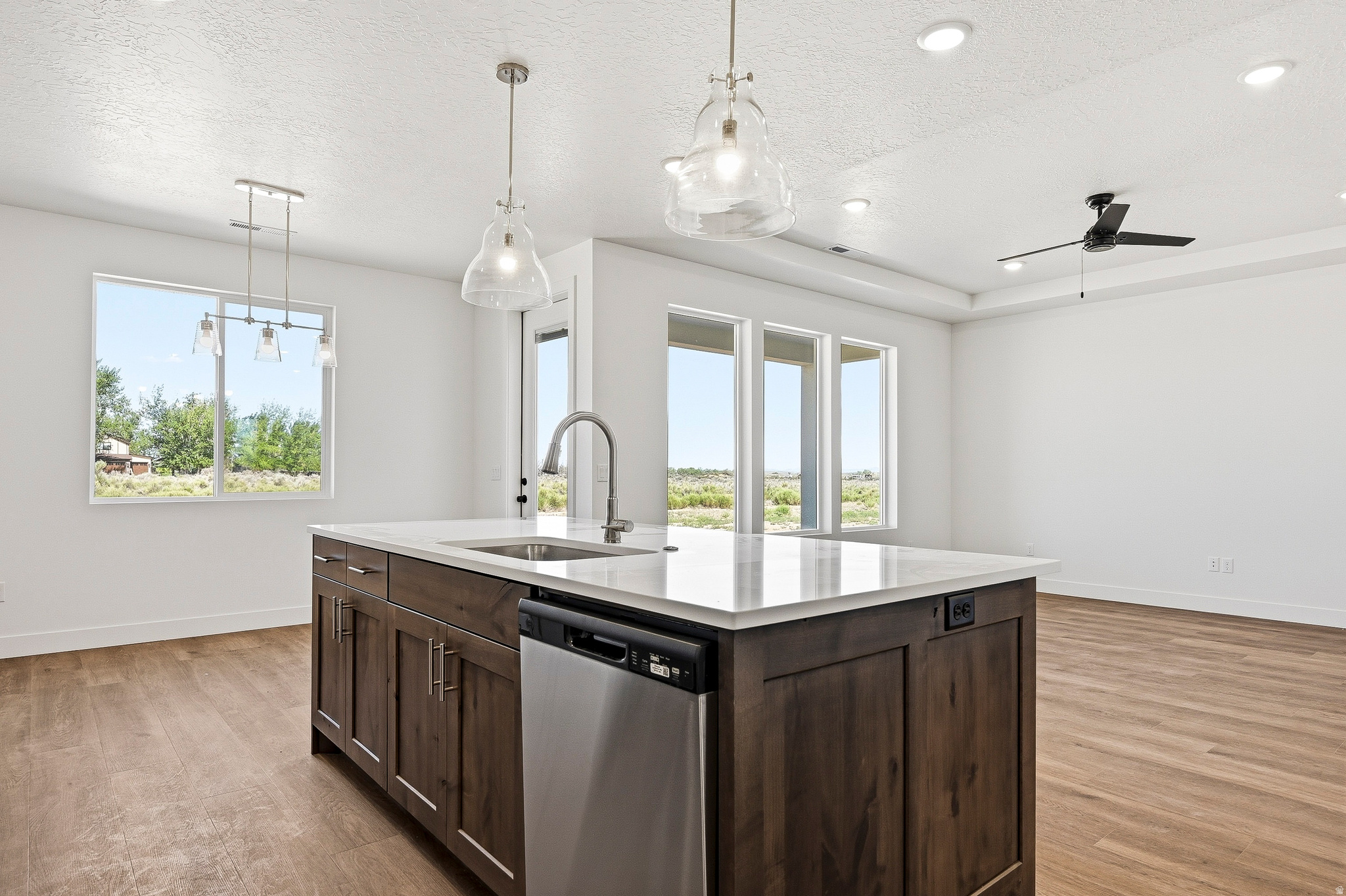 PINE VIEW ESTATES - Residential