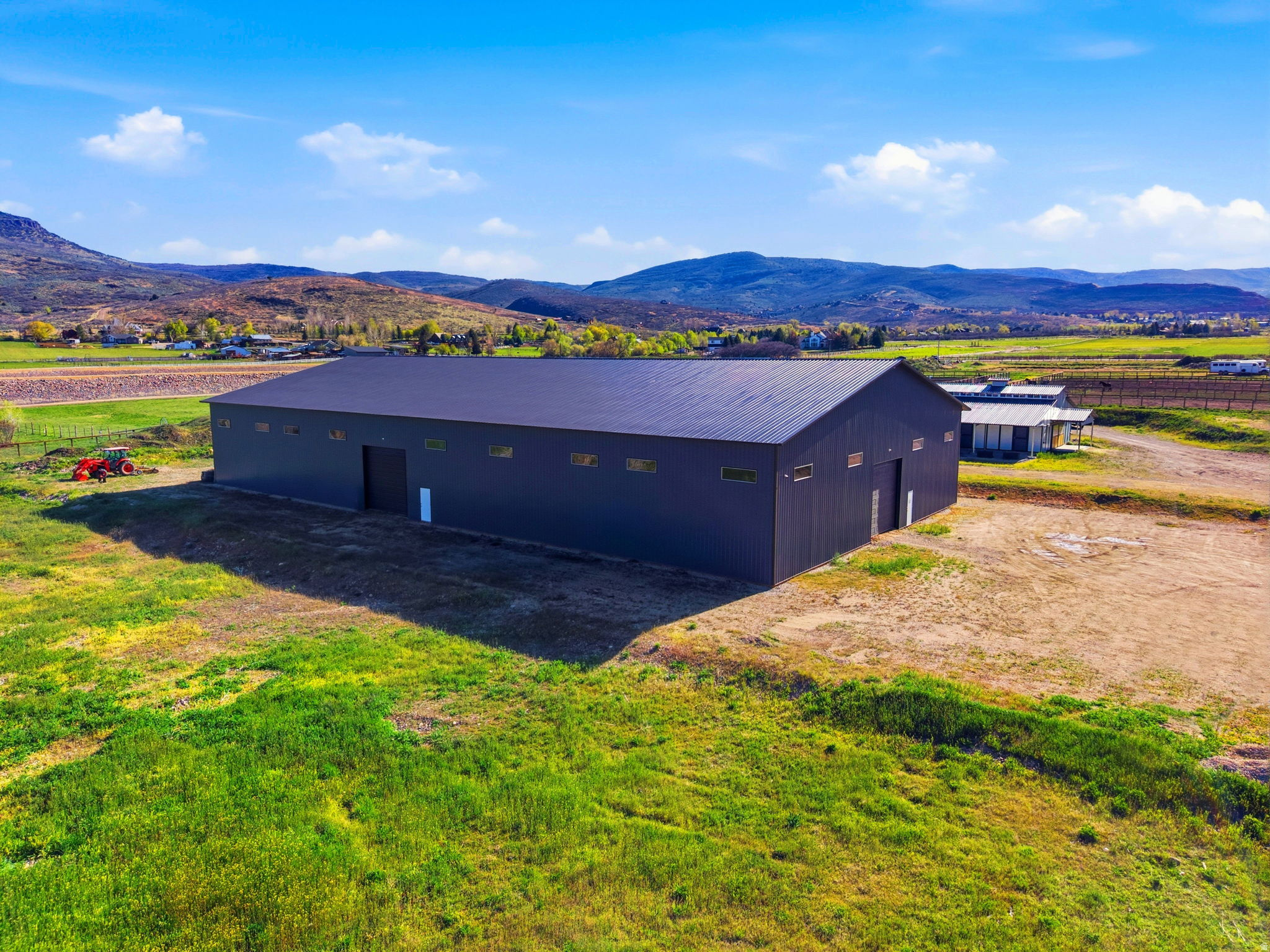 WHITE EAGLE RANCH - Land