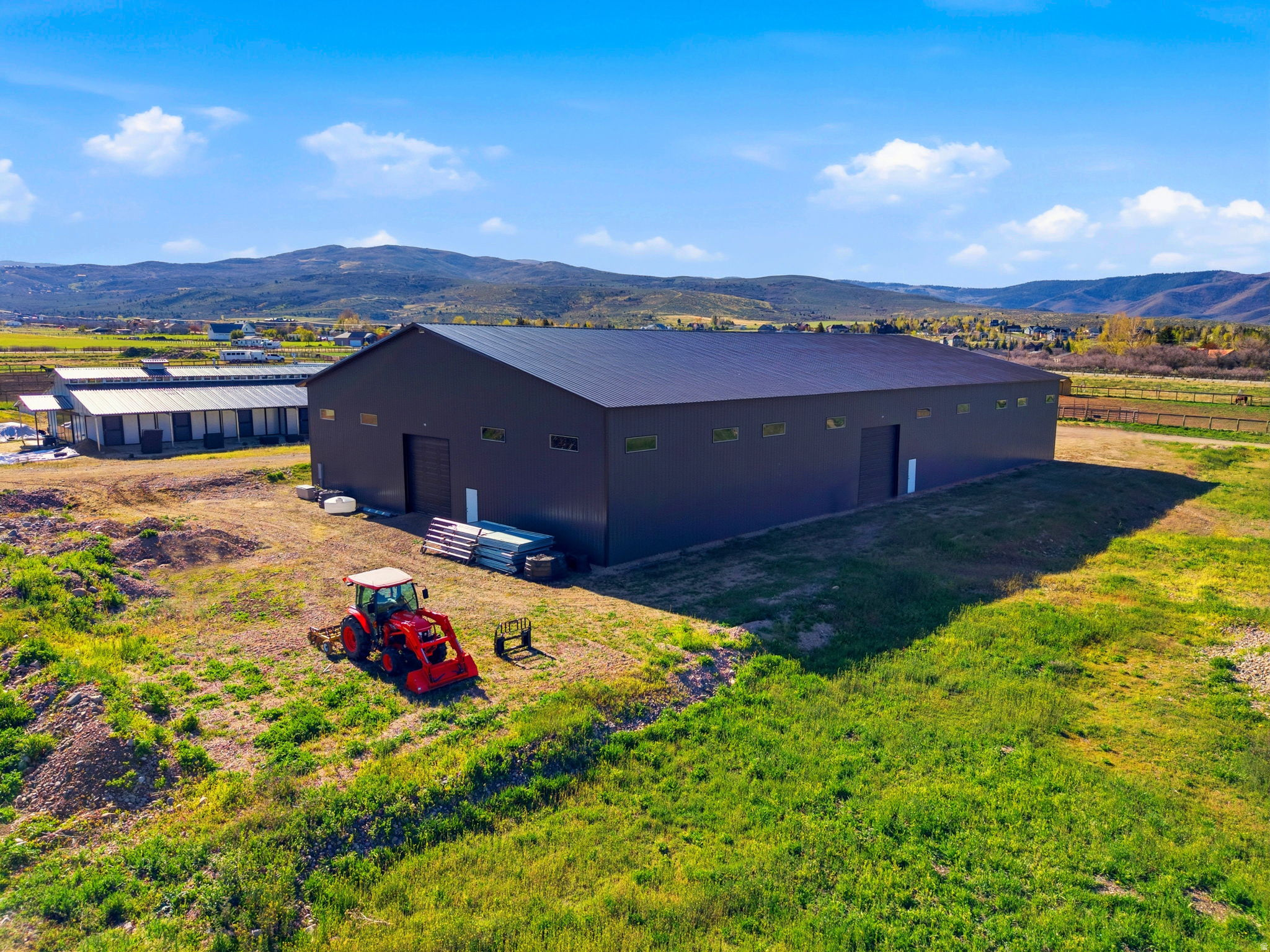 WHITE EAGLE RANCH - Land