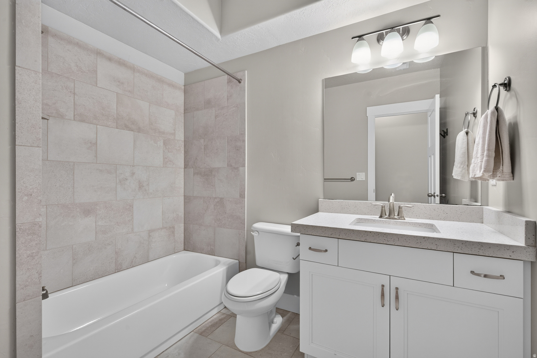 CROSSINGS @ TRAVERSE - Residential