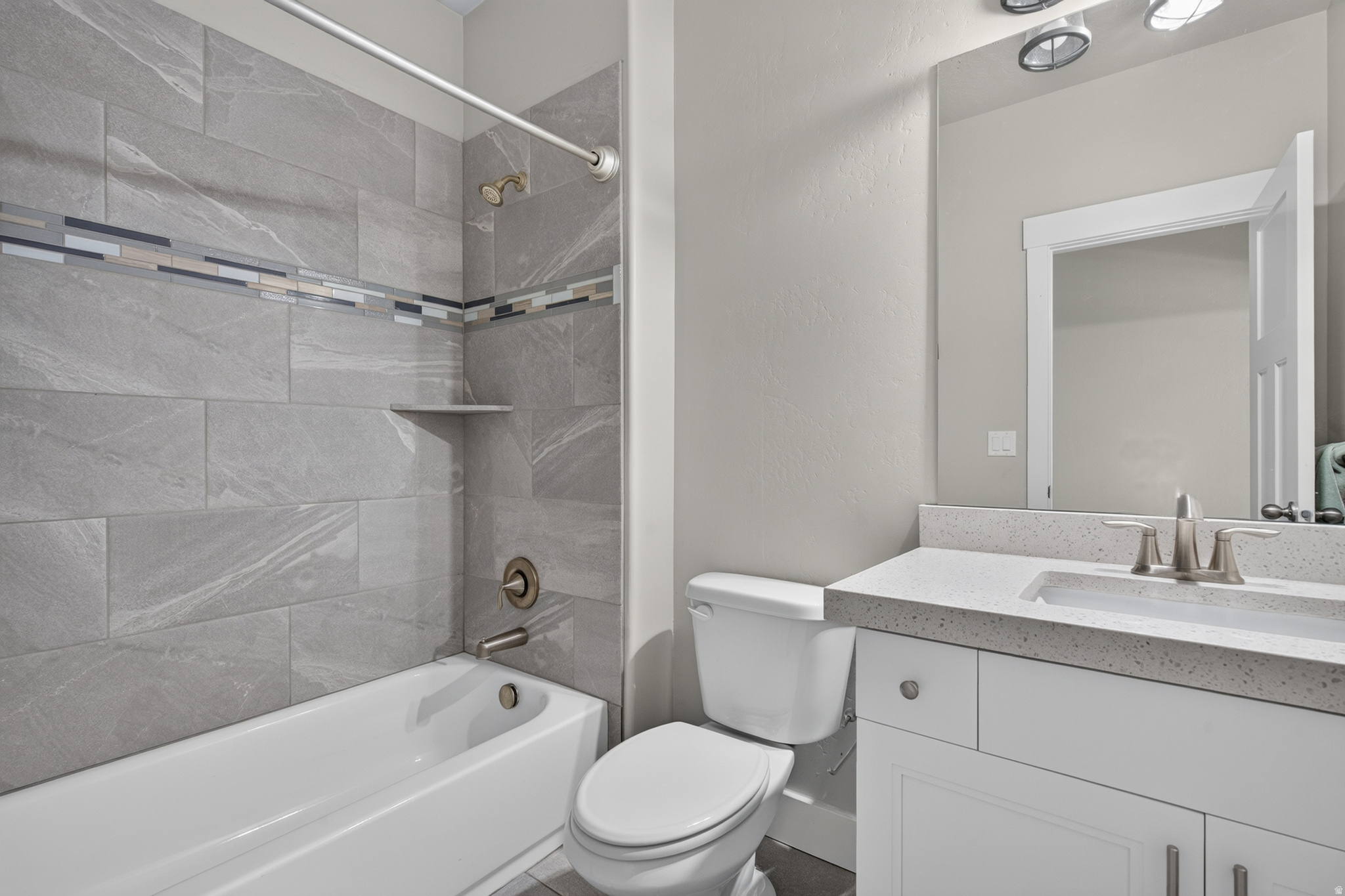 CROSSINGS @ TRAVERSE - Residential