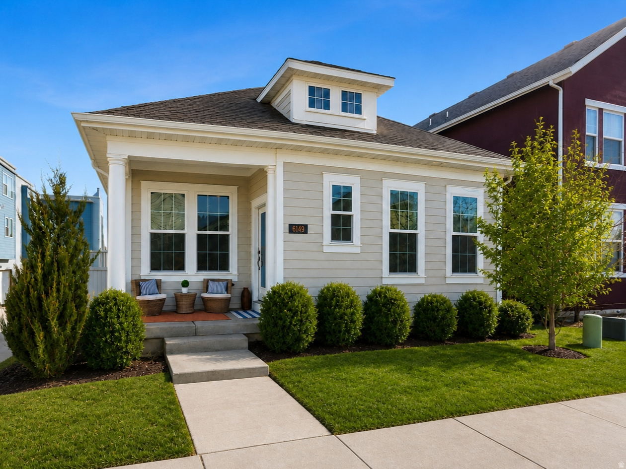 DAYBREAK VILLAGE 8 - Residential