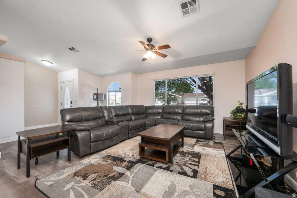 ORCHARD SPRINGS 4 - Residential