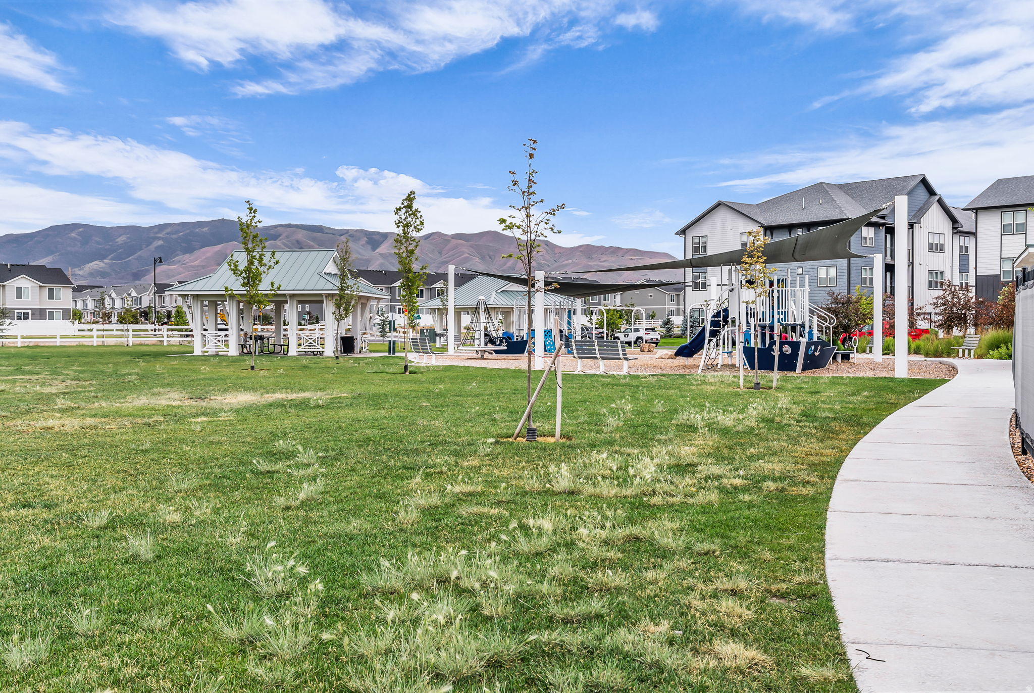 NORTHSHORE - Residential