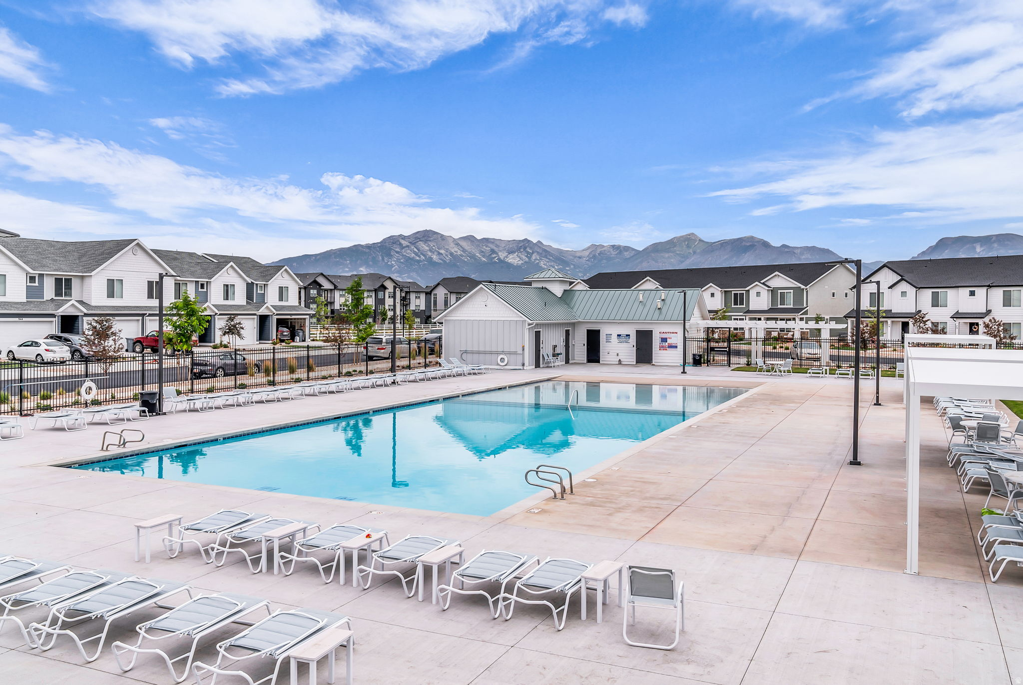 NORTHSHORE - Residential