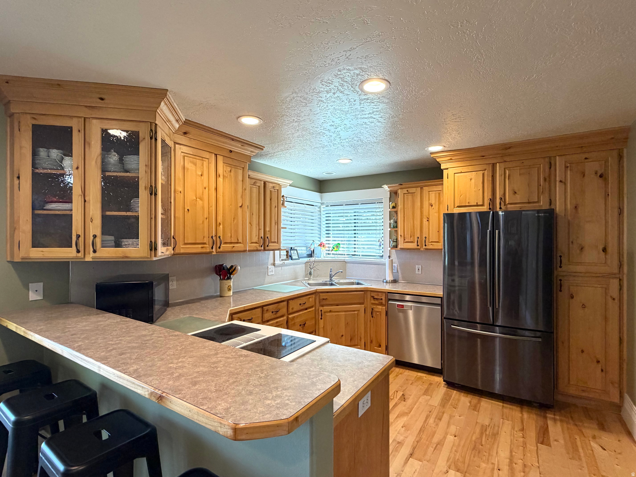 MEADOW RIDGE - Residential