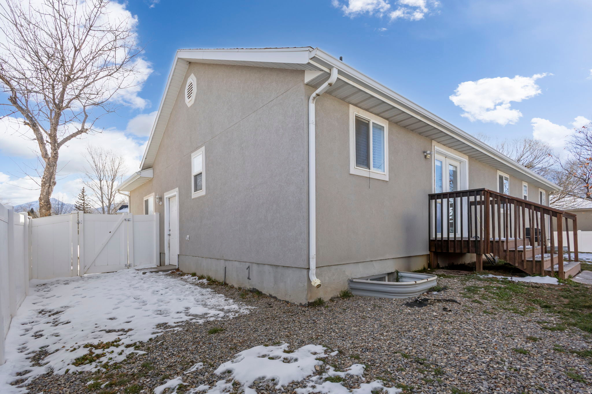 BROOKSIDE - Residential