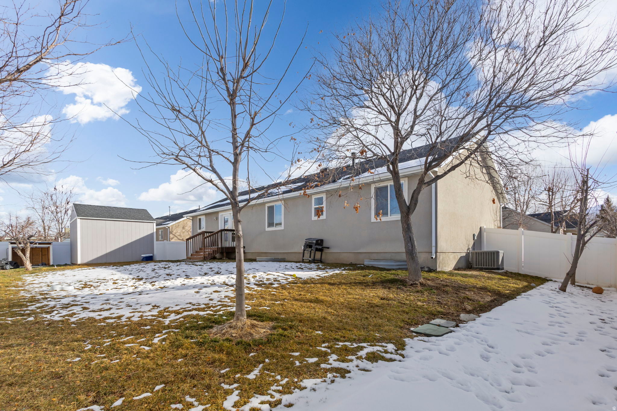 BROOKSIDE - Residential