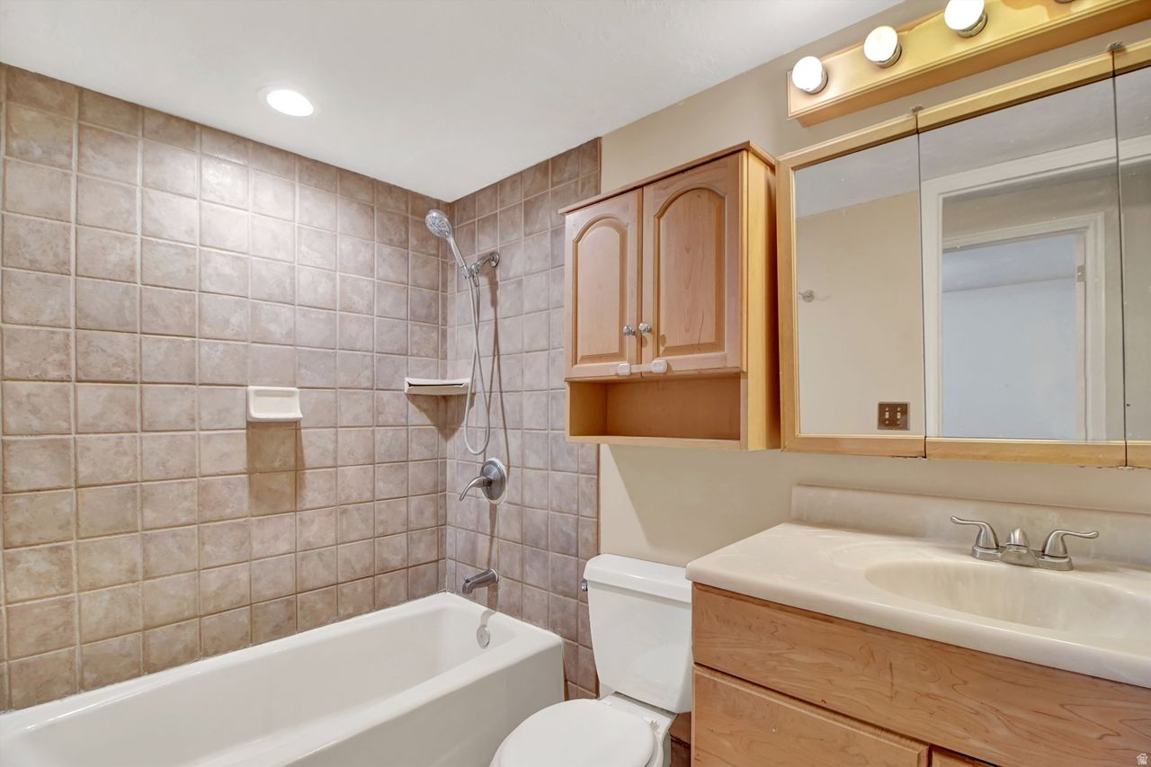 KING CLARION HILLS #3 SUBDIVISION - Residential