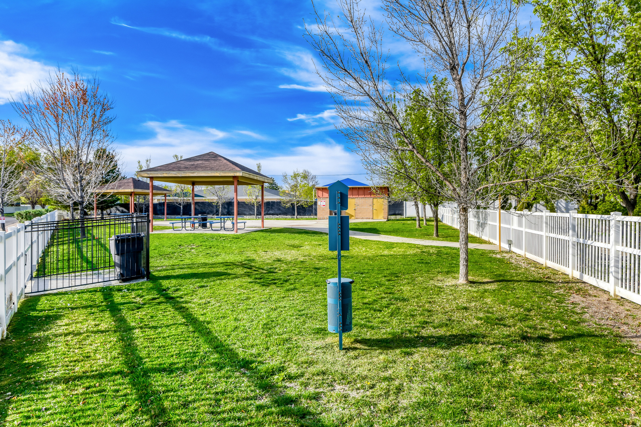 FARMINGTON CROSSING - Residential