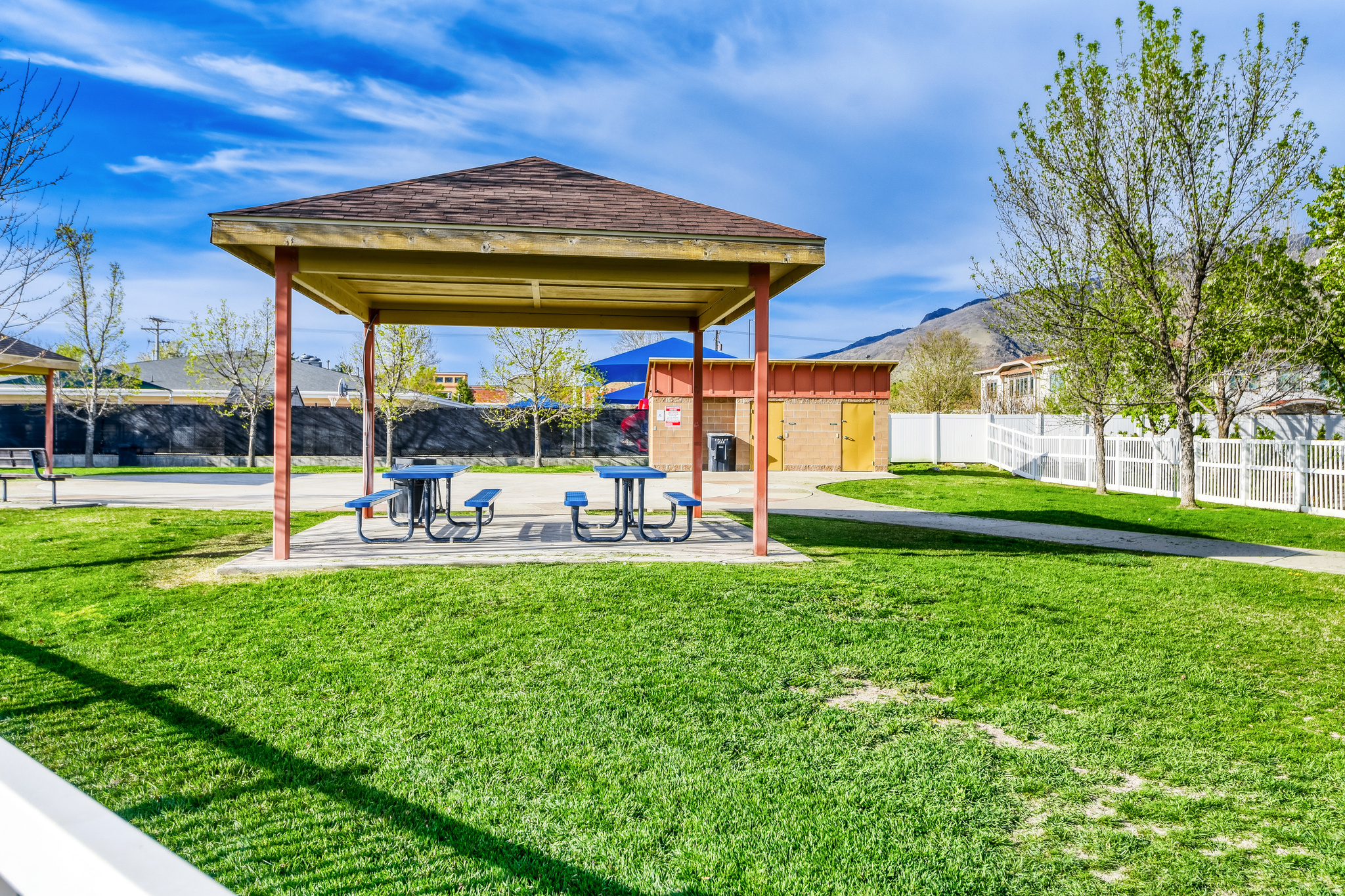 FARMINGTON CROSSING - Residential
