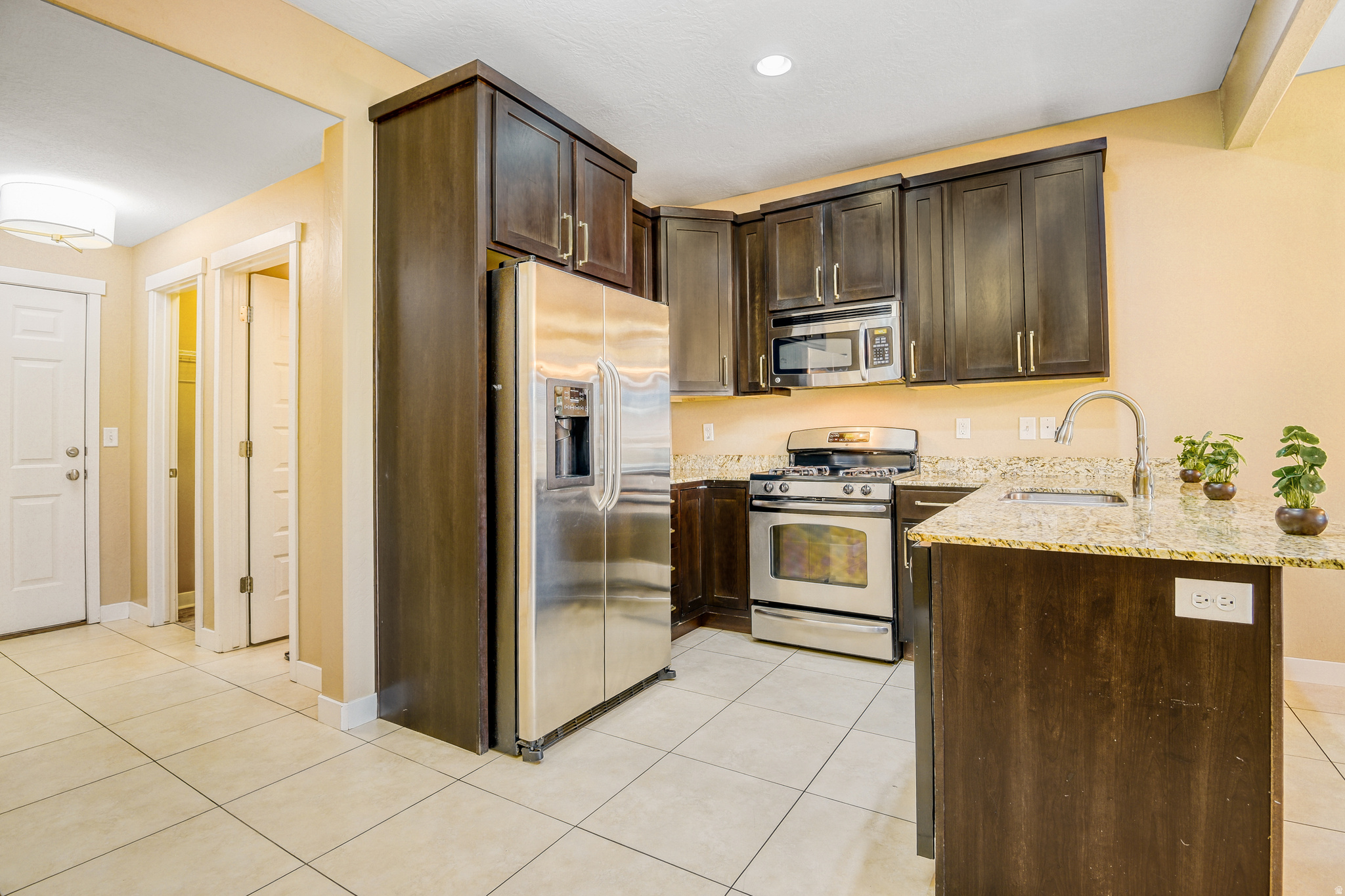 FARMINGTON CROSSING - Residential