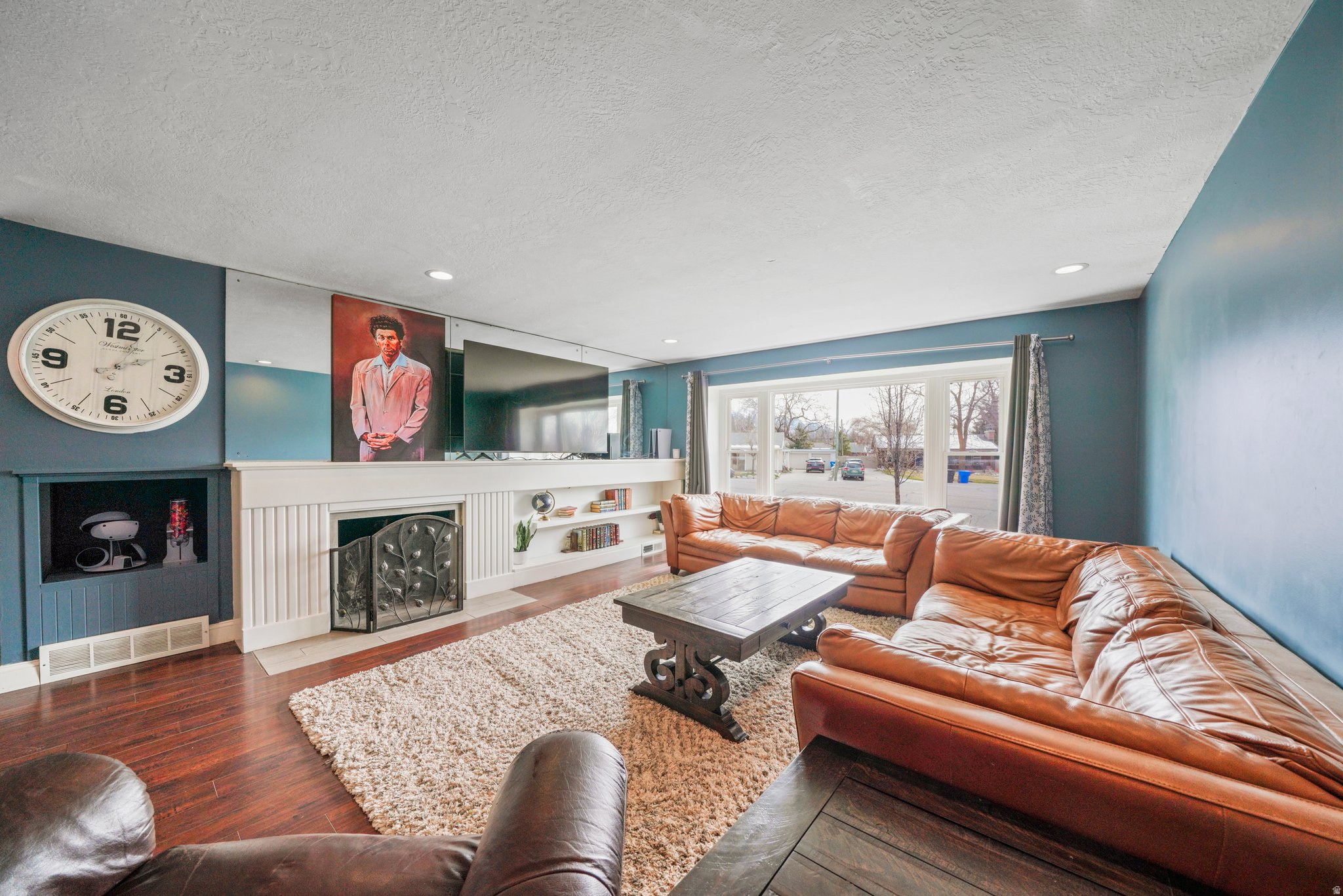 DALEY ACRES - Residential