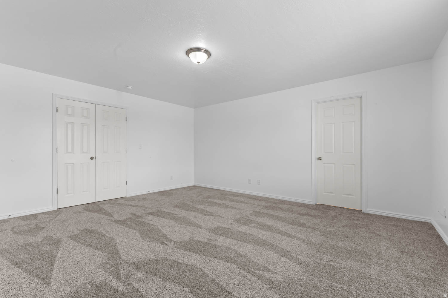 MAPLE MOUNTAIN - Residential Lease