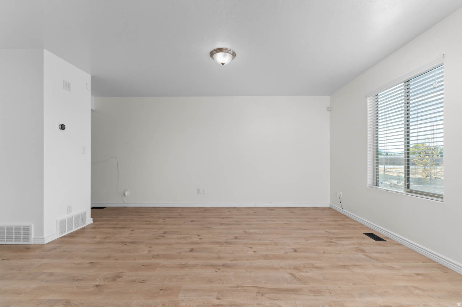 MAPLE MOUNTAIN - Residential Lease
