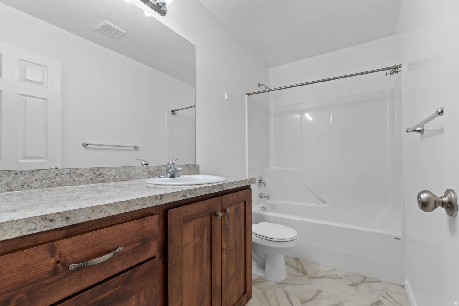 MAPLE MOUNTAIN - Residential Lease