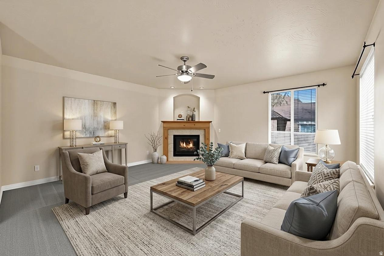 MIDAS CREEK - Residential