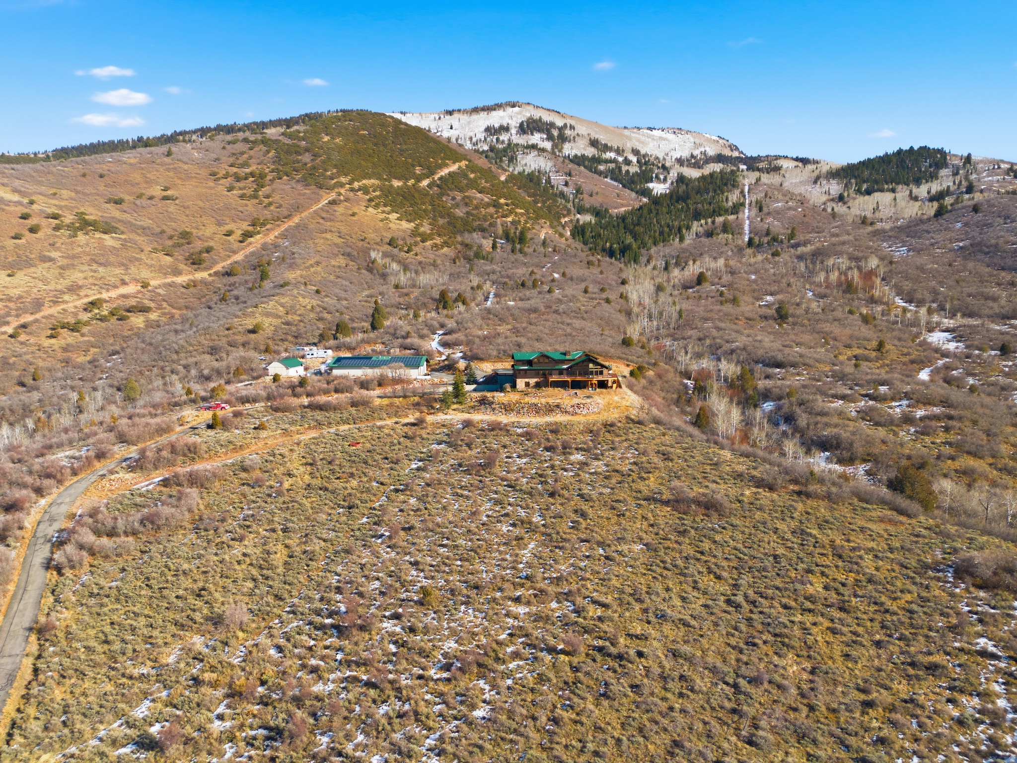 ELK HILLS - Residential