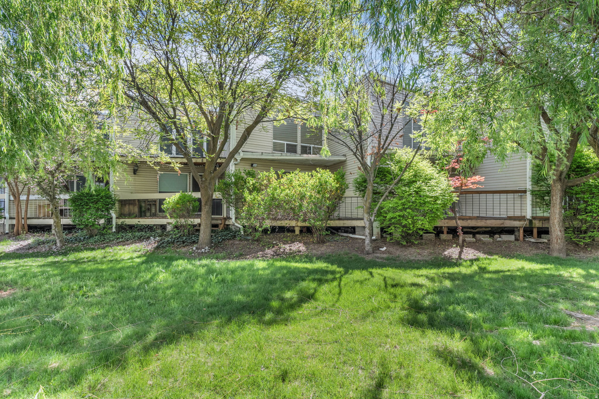 APPLEGATE - Residential