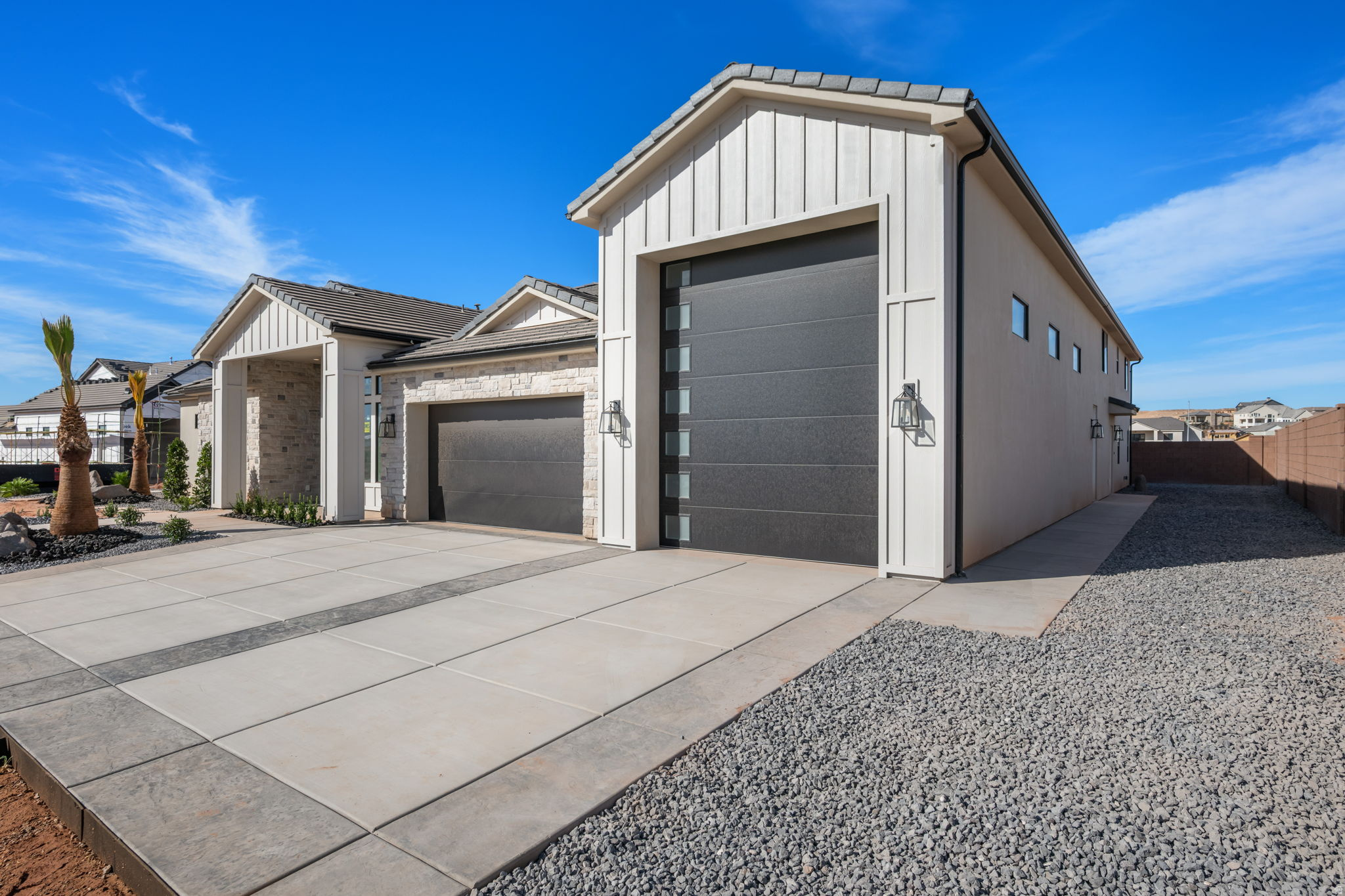 LAKESIDE STUCKI FARMS - Residential