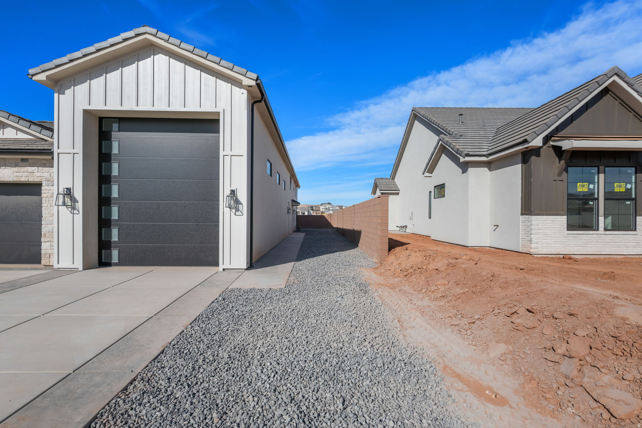 LAKESIDE STUCKI FARMS - Residential