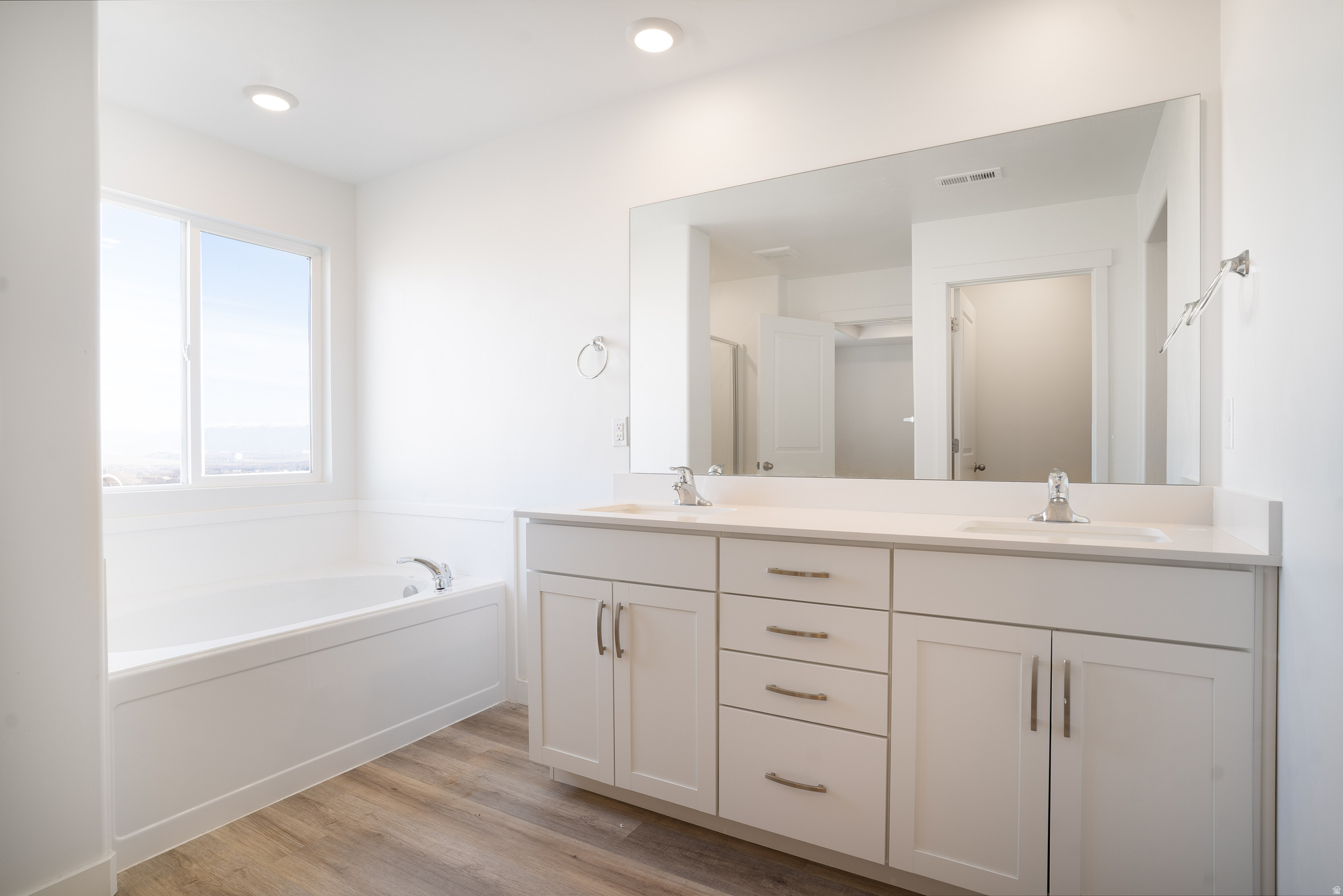 LITTLE VALLEY GATEWAY - Residential